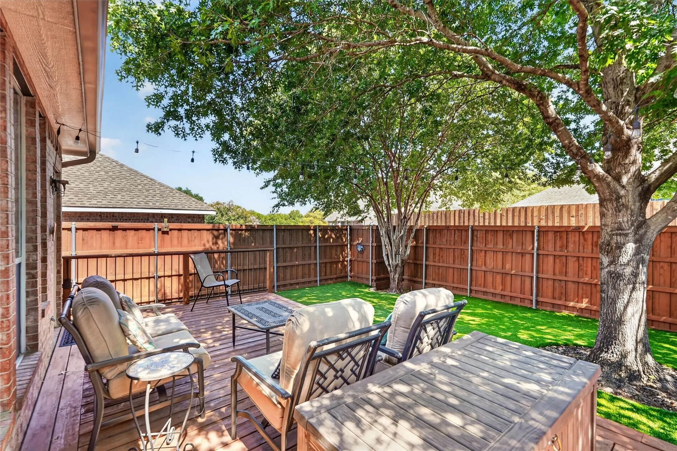 Single Family Residence For Sale in Collin County , 3636 Bent Ridge Drive, Plano, Texas 75074, 3 Bedroom, 3 Bathroom, 2 Garage spaces, 2,920 Sqft, built in 1998, mls#21393032, Real Estate Agent in Plano, Homes For Sale in Collin county, Homes For Sale in Plano, Realtor in Plano Texas, Real Estate Brokerage Independent Realty Texas, Luminita Cordes Realtor