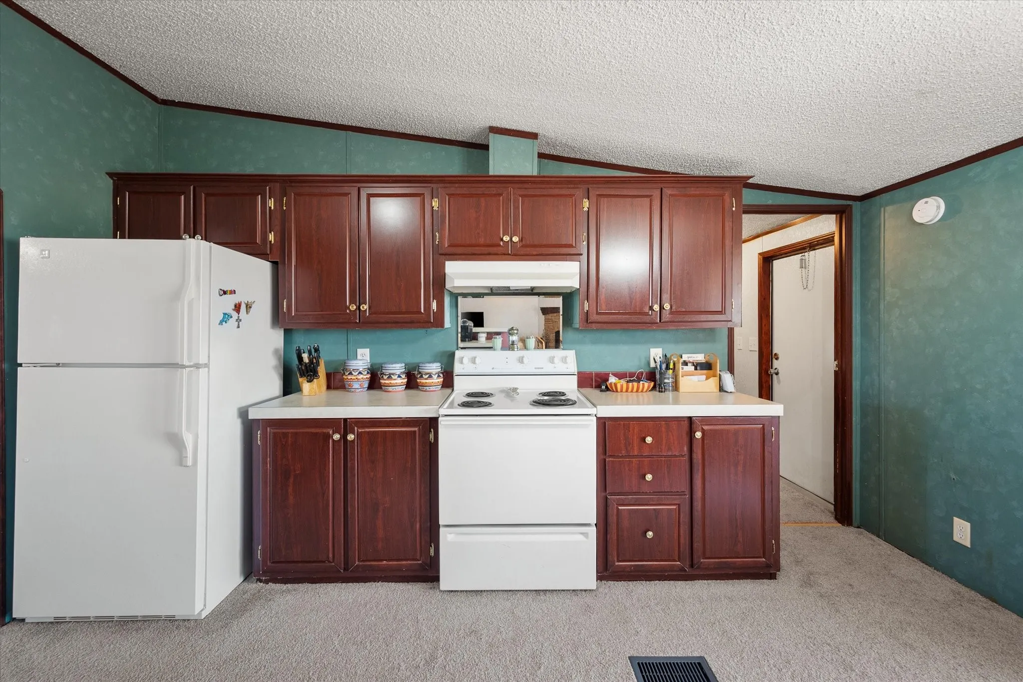 Mobile Home For Sale in Navarro County , 14181 Fm 639, Barry, Texas 75102, 3 Bedroom, 2 Bathroom, Garage spaces, 1,680 Sqft, built in 2001, mls#21393232, Real Estate Agent in Barry, Homes For Sale in Navarro county, Homes For Sale in Barry, Realtor in Barry Texas, Real Estate Brokerage Independent Realty Texas, Luminita Cordes Realtor