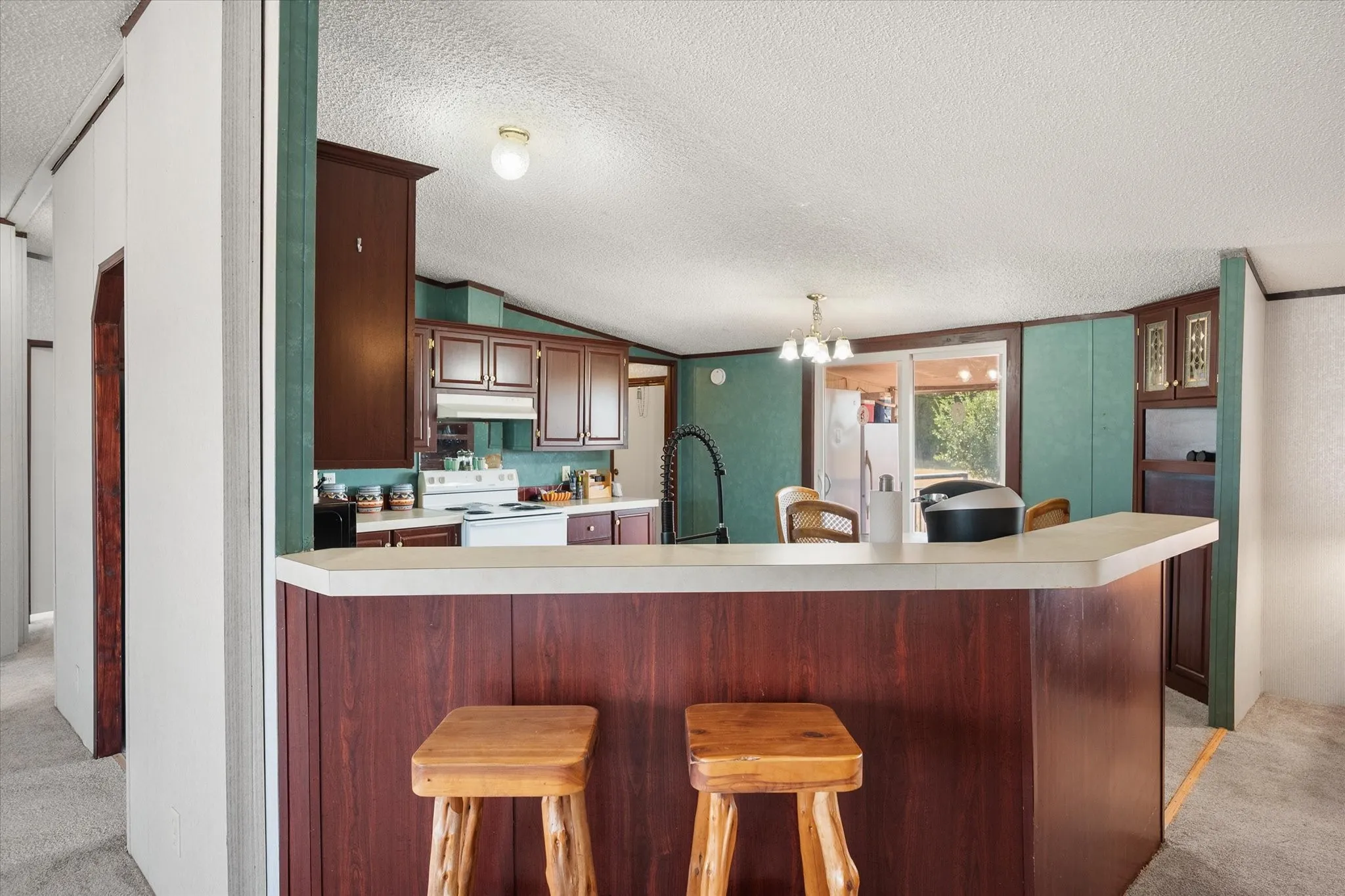Mobile Home For Sale in Navarro County , 14181 Fm 639, Barry, Texas 75102, 3 Bedroom, 2 Bathroom, Garage spaces, 1,680 Sqft, built in 2001, mls#21393232, Real Estate Agent in Barry, Homes For Sale in Navarro county, Homes For Sale in Barry, Realtor in Barry Texas, Real Estate Brokerage Independent Realty Texas, Luminita Cordes Realtor