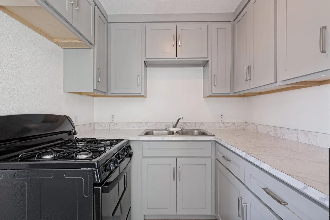 Single Family Residence For Rent in Tarrant County , 3224 Burson Avenue, Fort Worth, Texas 76110, 3 Bedroom, 1 Bathroom, Garage spaces, 930 Sqft, built in 1949, mls#21389611, Real Estate Agent in Fort Worth, Homes For Rent in Tarrant county, Homes For Rent in Fort Worth, Realtor in Fort Worth Texas, Real Estate Brokerage Independent Realty Texas, Luminita Cordes Realtor