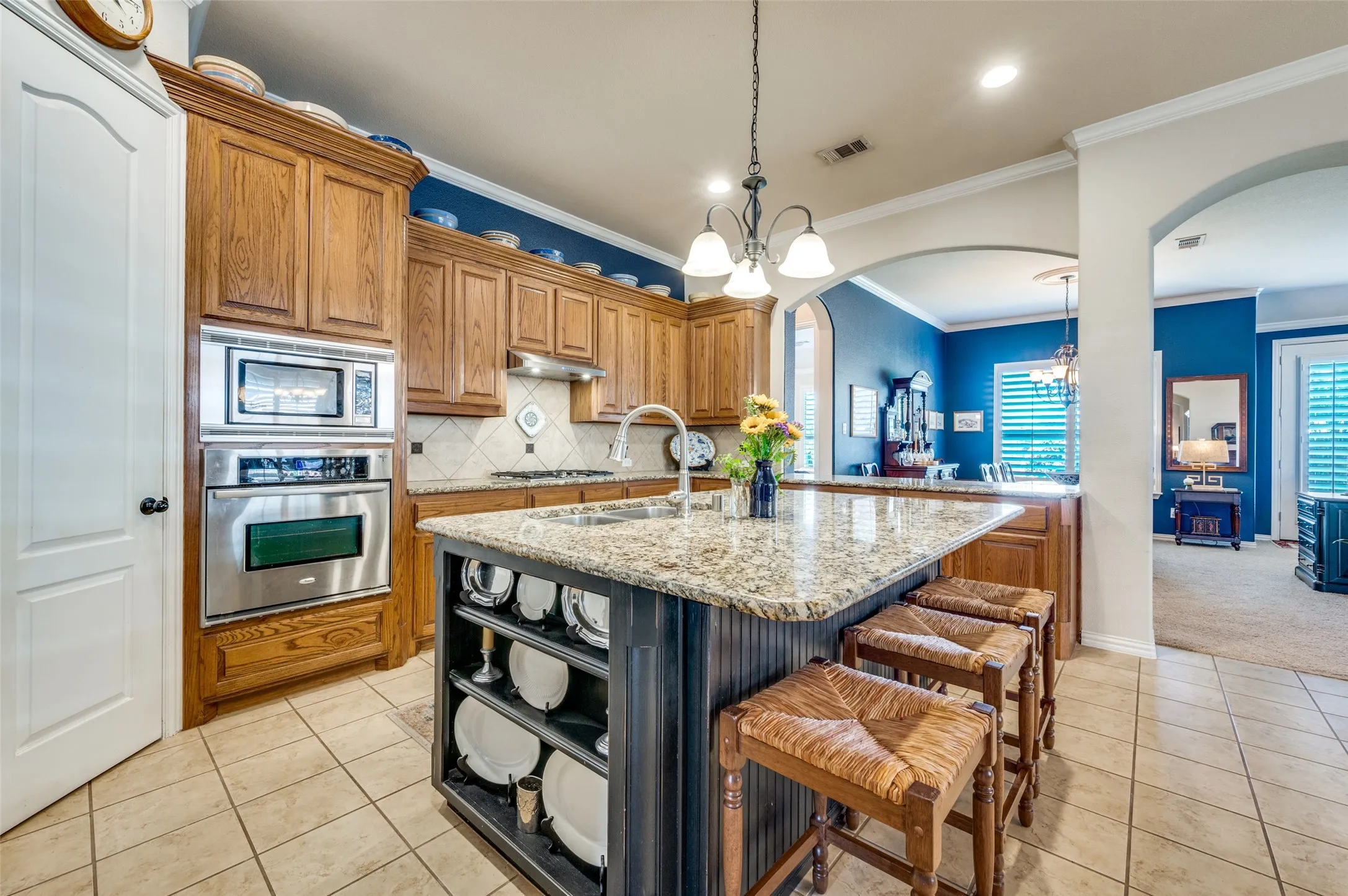 Single Family Residence For Sale in Denton County , 2644 Hannah Circle, Frisco, Texas 75033, 3 Bedroom, 2 Bathroom, 3 Garage spaces, 2,260 Sqft, built in 2009, mls#21394175, Real Estate Agent in Frisco, Homes For Sale in Denton county, Homes For Sale in Frisco, Realtor in Frisco Texas, Real Estate Brokerage Independent Realty Texas, Luminita Cordes Realtor