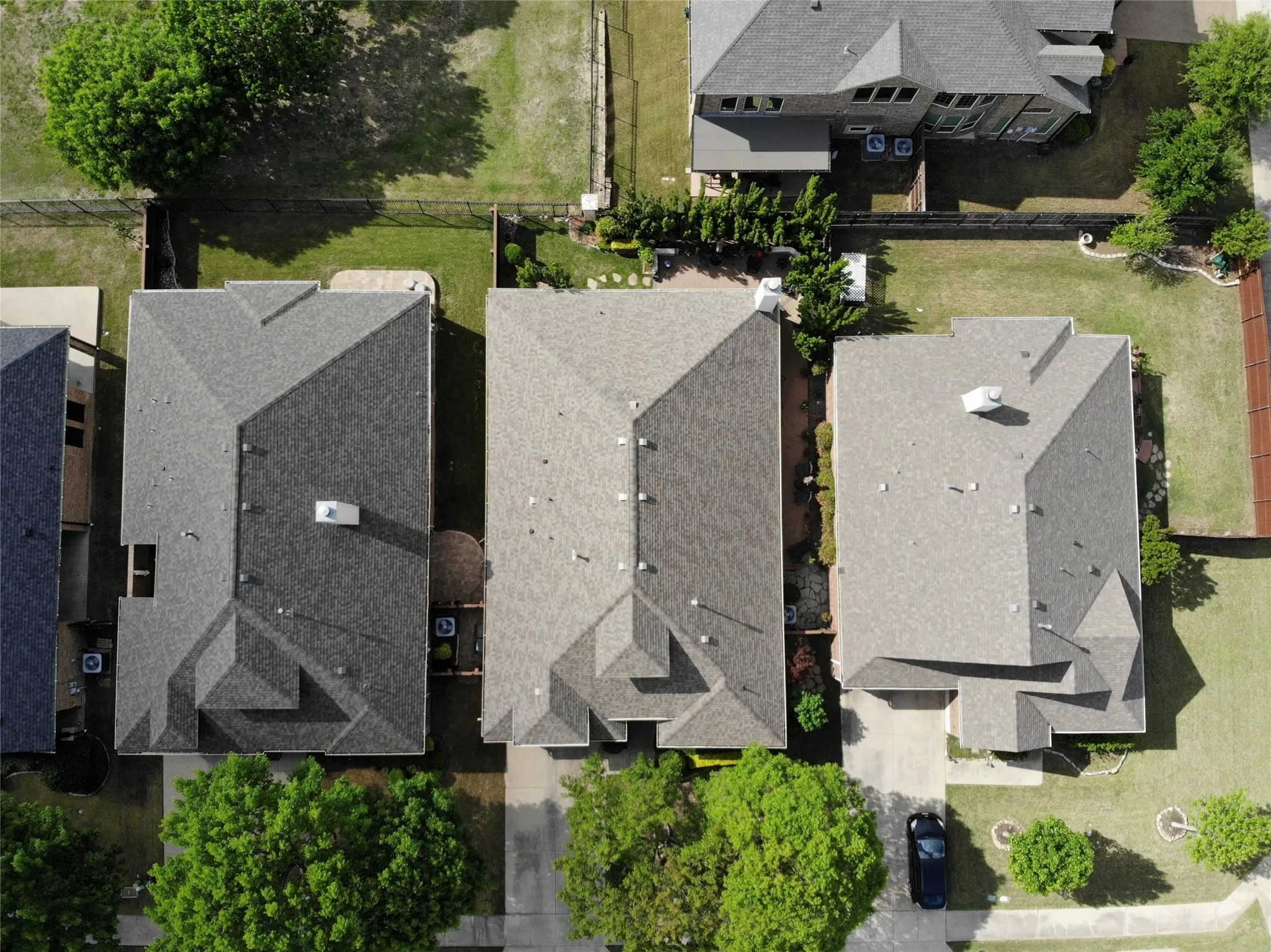 Single Family Residence For Sale in Denton County , 2644 Hannah Circle, Frisco, Texas 75033, 3 Bedroom, 2 Bathroom, 3 Garage spaces, 2,260 Sqft, built in 2009, mls#21394175, Real Estate Agent in Frisco, Homes For Sale in Denton county, Homes For Sale in Frisco, Realtor in Frisco Texas, Real Estate Brokerage Independent Realty Texas, Luminita Cordes Realtor
