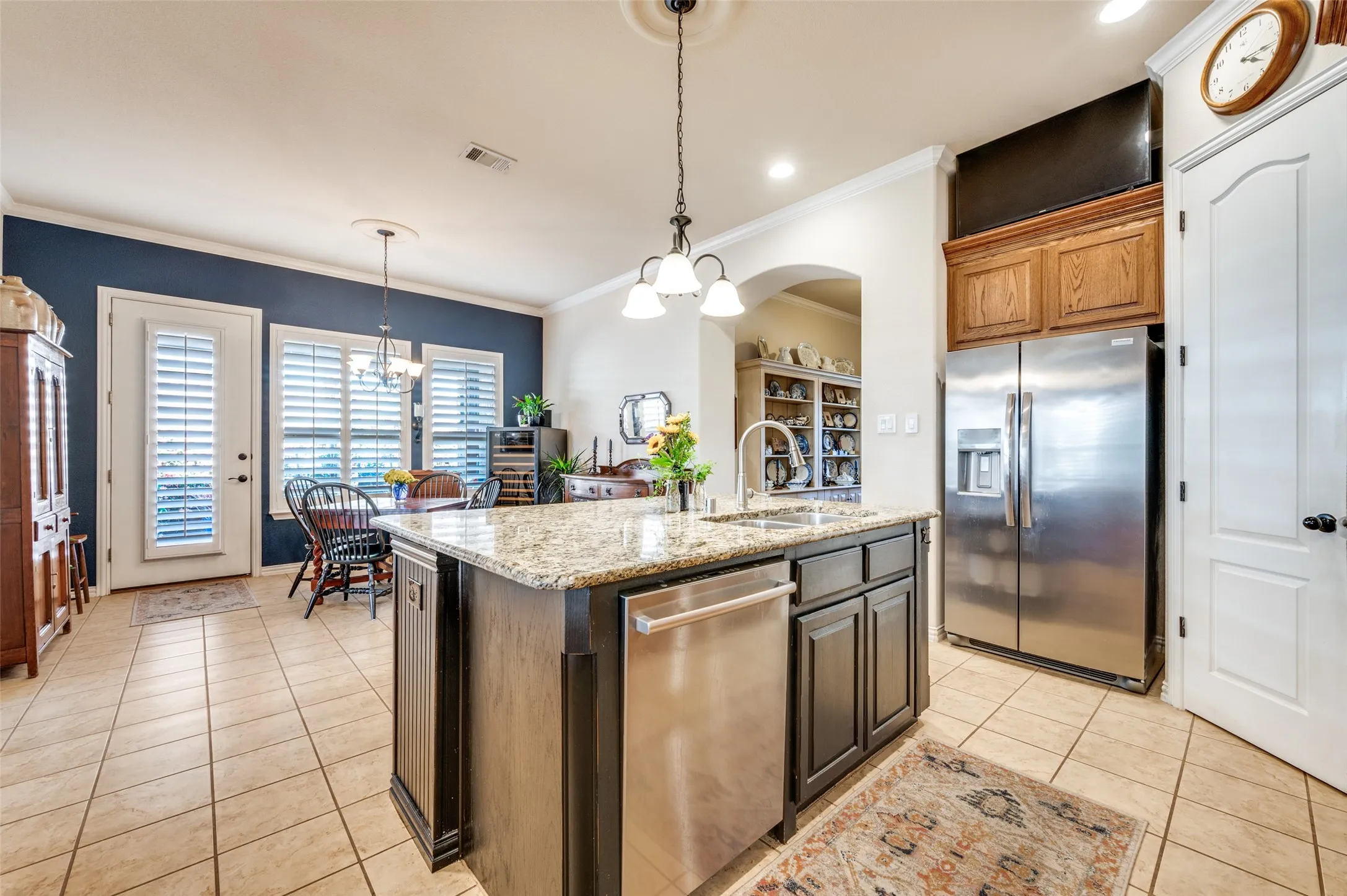 Single Family Residence For Sale in Denton County , 2644 Hannah Circle, Frisco, Texas 75033, 3 Bedroom, 2 Bathroom, 3 Garage spaces, 2,260 Sqft, built in 2009, mls#21394175, Real Estate Agent in Frisco, Homes For Sale in Denton county, Homes For Sale in Frisco, Realtor in Frisco Texas, Real Estate Brokerage Independent Realty Texas, Luminita Cordes Realtor