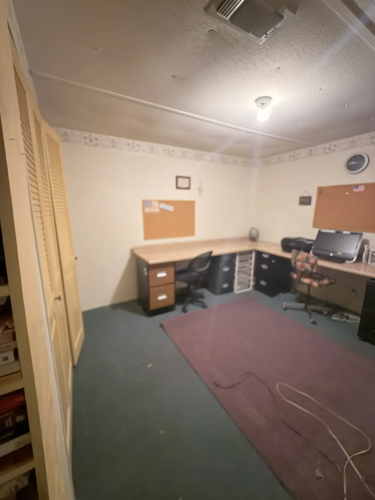 Mobile Home For Sale in Hood County , 2804 Maplewood Street, Granbury, Texas 76048, 3 Bedroom, 3 Bathroom, 2 Garage spaces, 2,932 Sqft, built in 2002, mls#21392680, Real Estate Agent in Granbury, Homes For Sale in Hood county, Homes For Sale in Granbury, Realtor in Granbury Texas, Real Estate Brokerage Independent Realty Texas, Luminita Cordes Realtor