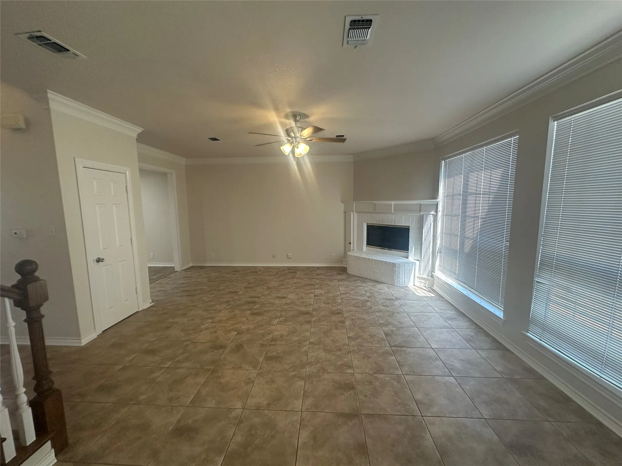 Single Family Residence For Sale in Grayson County , 1724 Alpine Drive, Sherman, Texas 75092, 5 Bedroom, 3 Bathroom, Garage spaces, 3,247 Sqft, built in 1995, mls#21394215, Real Estate Agent in Sherman, Homes For Sale in Grayson county, Homes For Sale in Sherman, Realtor in Sherman Texas, Real Estate Brokerage Independent Realty Texas, Luminita Cordes Realtor
