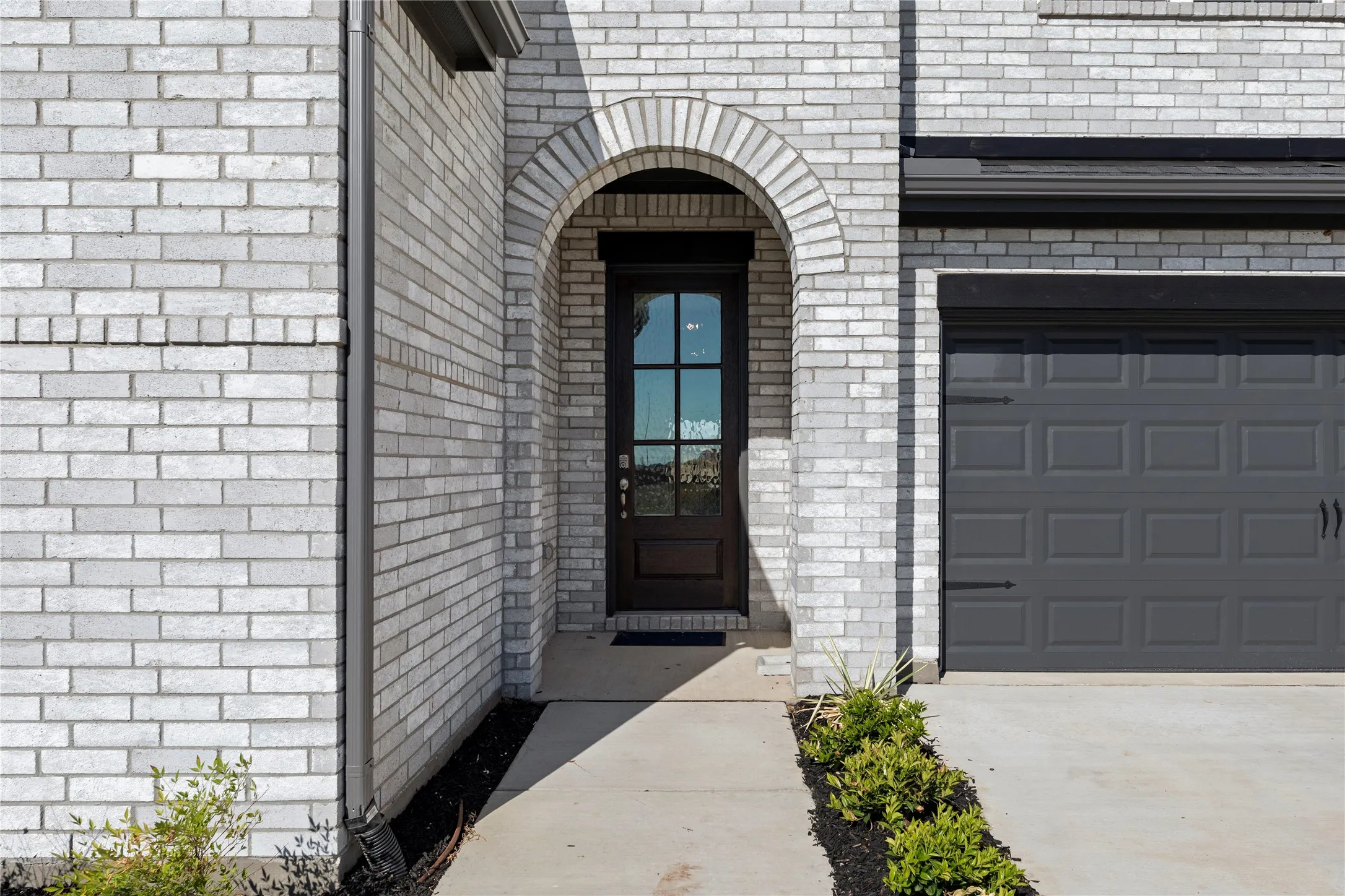 Single Family Residence For Sale in Tarrant County , 17208 Oxborough Drive, Fort Worth, Texas 76247, 4 Bedroom, 4 Bathroom, 2 Garage spaces, 2,932 Sqft, built in 2026, mls#21394216, Real Estate Agent in Fort Worth, Homes For Sale in Tarrant county, Homes For Sale in Fort Worth, Realtor in Fort Worth Texas, Real Estate Brokerage Independent Realty Texas, Luminita Cordes Realtor