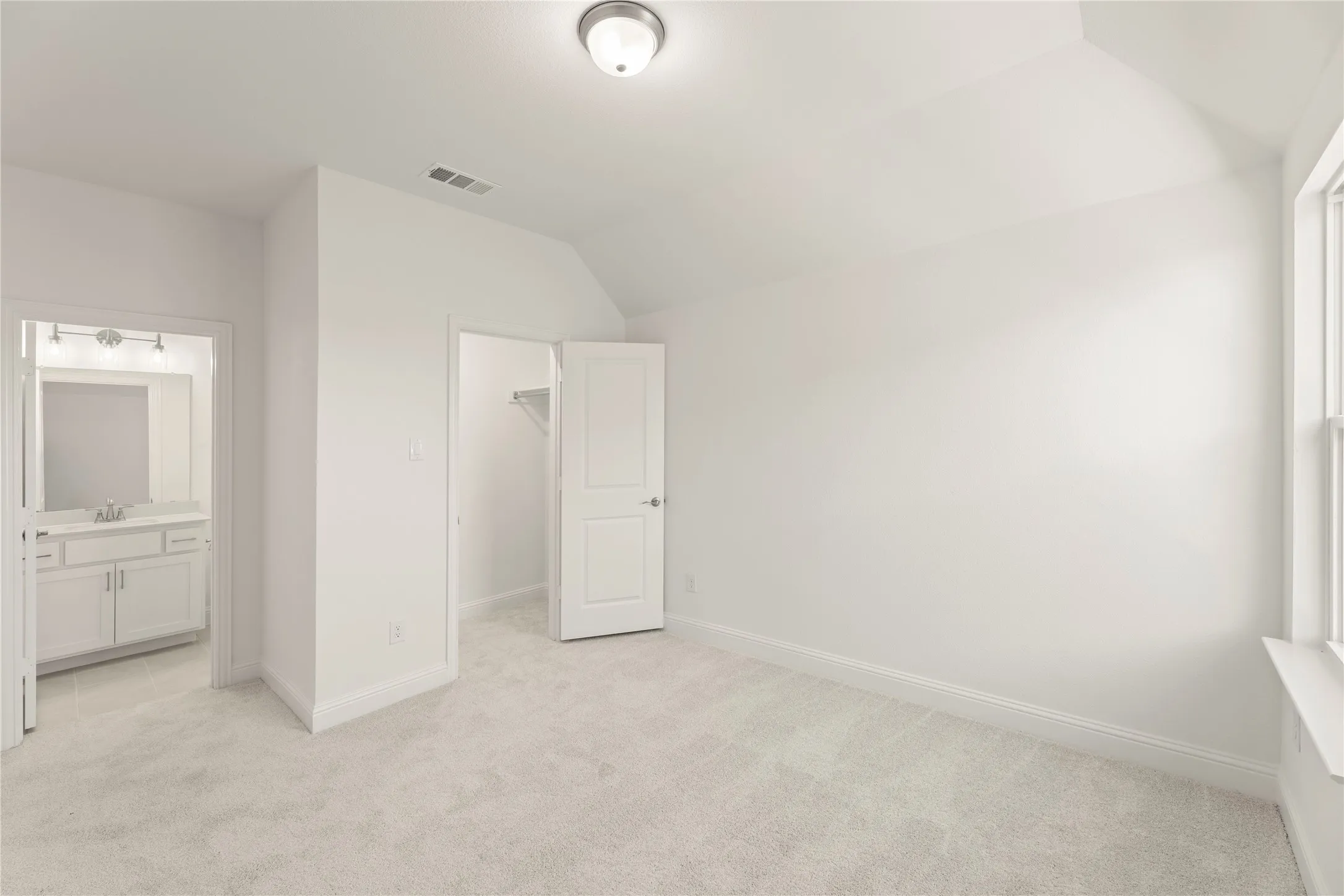 Single Family Residence For Sale in Tarrant County , 17208 Oxborough Drive, Fort Worth, Texas 76247, 4 Bedroom, 4 Bathroom, 2 Garage spaces, 2,932 Sqft, built in 2026, mls#21394216, Real Estate Agent in Fort Worth, Homes For Sale in Tarrant county, Homes For Sale in Fort Worth, Realtor in Fort Worth Texas, Real Estate Brokerage Independent Realty Texas, Luminita Cordes Realtor