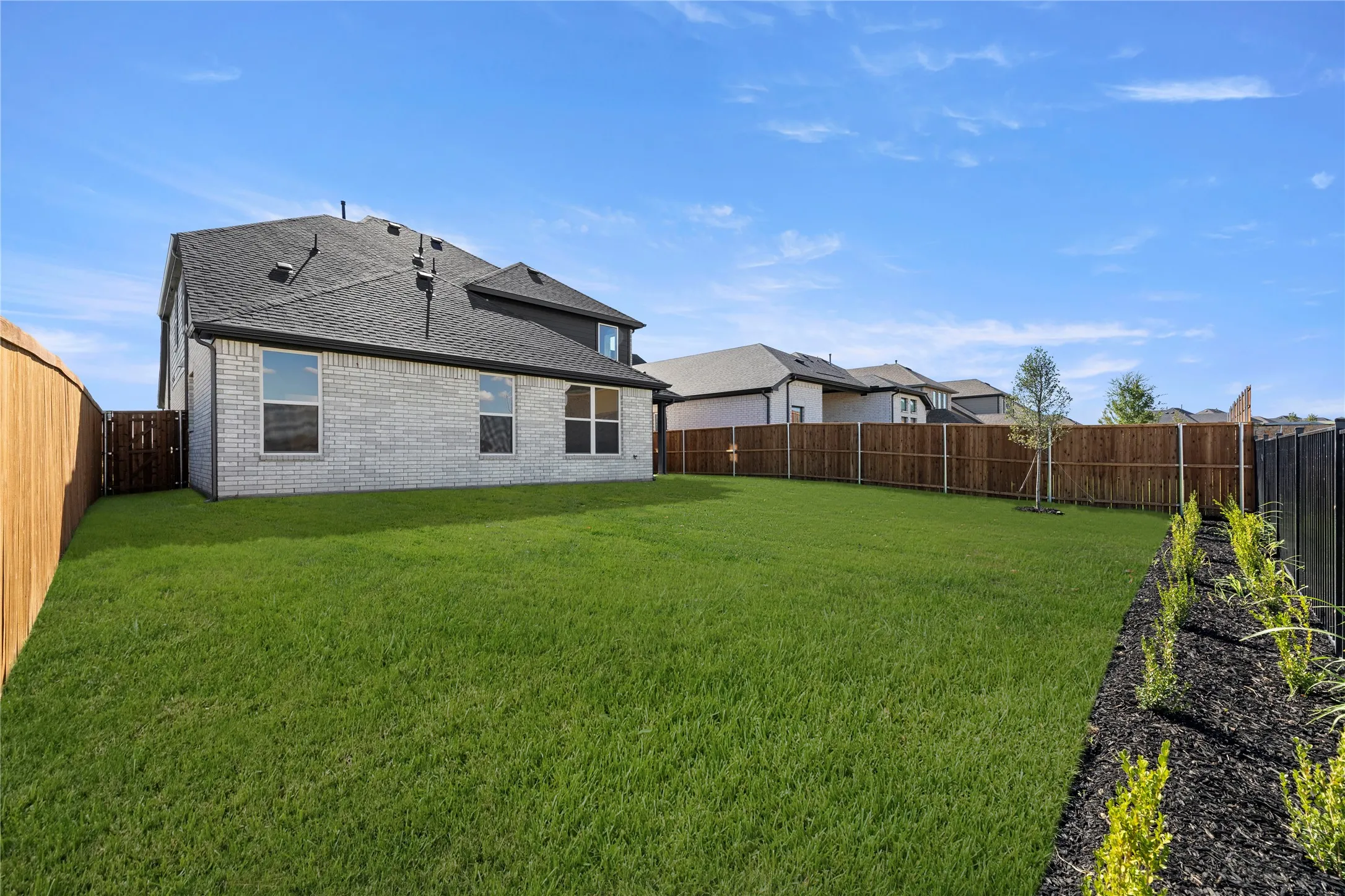 Single Family Residence For Sale in Tarrant County , 17208 Oxborough Drive, Fort Worth, Texas 76247, 4 Bedroom, 4 Bathroom, 2 Garage spaces, 2,932 Sqft, built in 2026, mls#21394216, Real Estate Agent in Fort Worth, Homes For Sale in Tarrant county, Homes For Sale in Fort Worth, Realtor in Fort Worth Texas, Real Estate Brokerage Independent Realty Texas, Luminita Cordes Realtor
