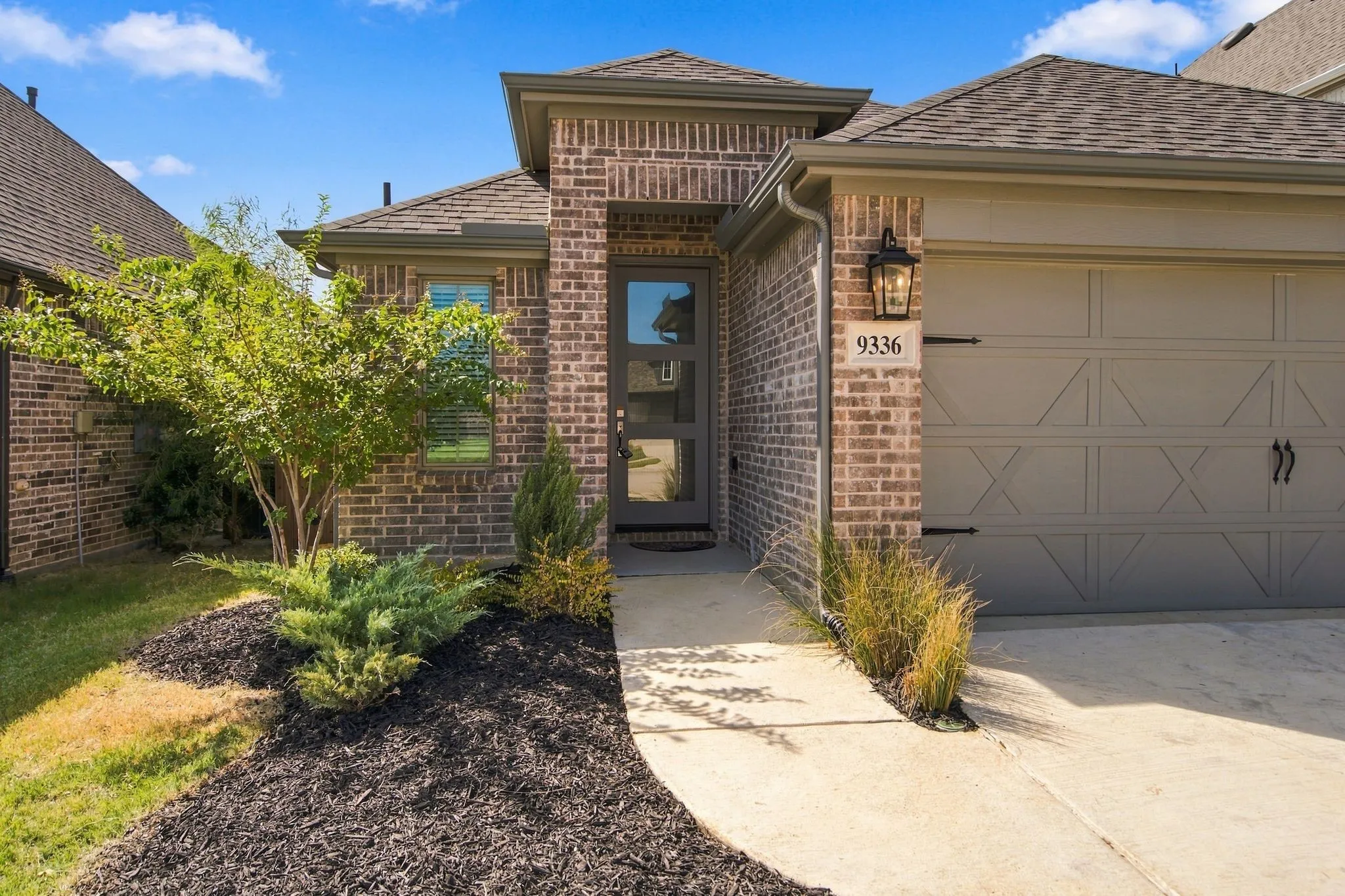 Single Family Residence For Sale in Denton County , 9336 Buckeye Bend, Little Elm, Texas 75068, 3 Bedroom, 3 Bathroom, 2 Garage spaces, 1,795 Sqft, built in 2024, mls#21394197, Real Estate Agent in Little Elm, Homes For Sale in Denton county, Homes For Sale in Little Elm, Realtor in Little Elm Texas, Real Estate Brokerage Independent Realty Texas, Luminita Cordes Realtor