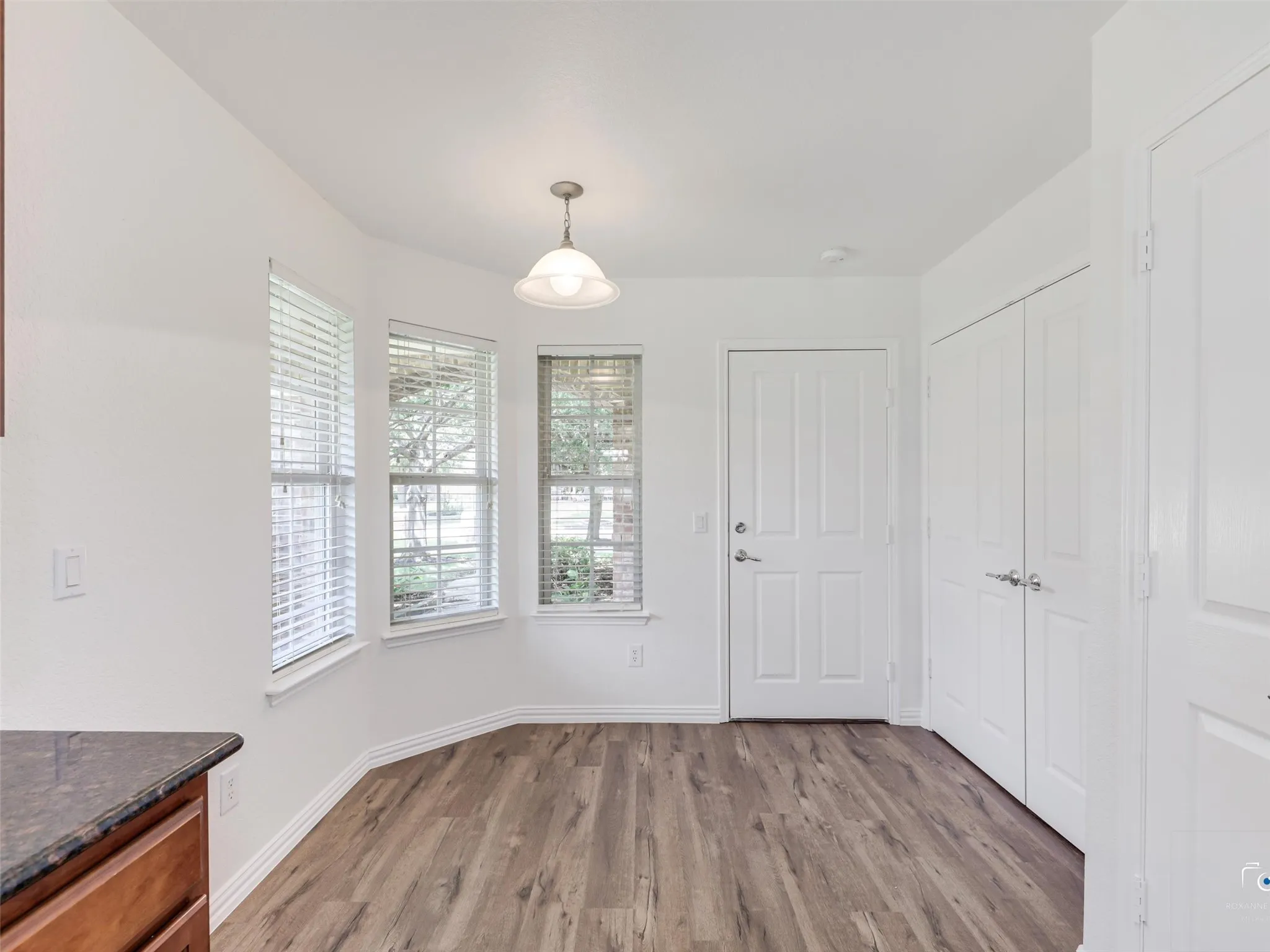 Single Family Residence For Sale in Denton County , 7542 Birmingham Forest Drive, Frisco, Texas 75036, 3 Bedroom, 2 Bathroom, 2 Garage spaces, 1,467 Sqft, built in 2010, mls#21386369, Real Estate Agent in Frisco, Homes For Sale in Denton county, Homes For Sale in Frisco, Realtor in Frisco Texas, Real Estate Brokerage Independent Realty Texas, Luminita Cordes Realtor