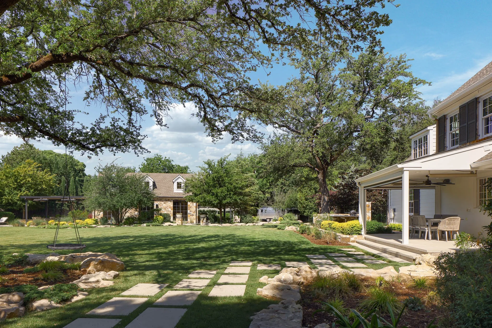 Single Family Residence For Sale in Dallas County , 4506 Isabella Lane, Dallas, Texas 75229, 6 Bedroom, 8 Bathroom, 3 Garage spaces, 4,449 Sqft, built in 1997, mls#21393861, Real Estate Agent in Dallas, Homes For Sale in Dallas county, Homes For Sale in Dallas, Realtor in Dallas Texas, Real Estate Brokerage Independent Realty Texas, Luminita Cordes Realtor
