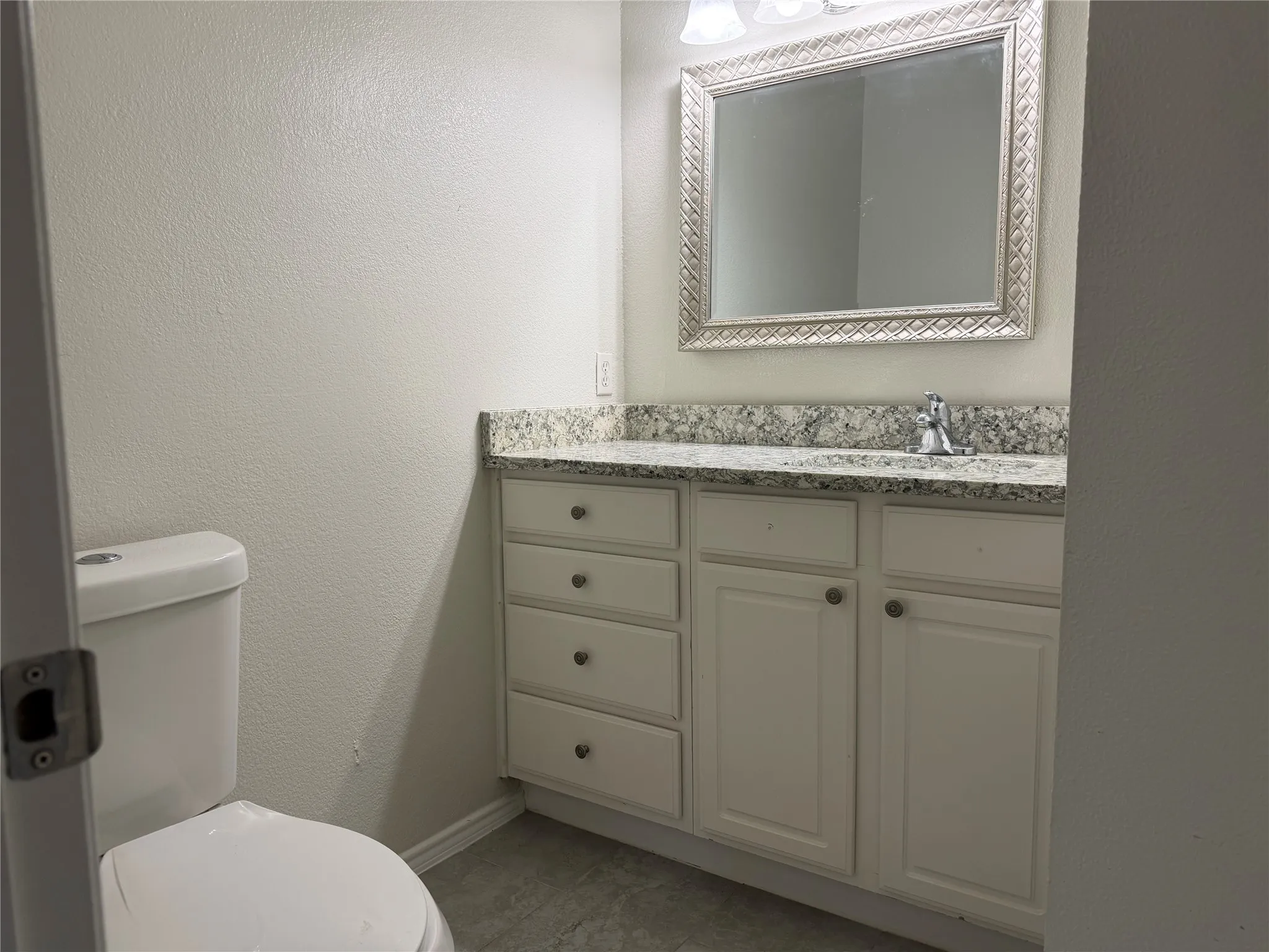 Single Family Residence For Sale in Denton County , 1021 Beechwood Drive, Denton, Texas 76210, 3 Bedroom, 2 Bathroom, Garage spaces, 1,800 Sqft, built in 1998, mls#21392523, Real Estate Agent in Denton, Homes For Sale in Denton county, Homes For Sale in Denton, Realtor in Denton Texas, Real Estate Brokerage Independent Realty Texas, Luminita Cordes Realtor