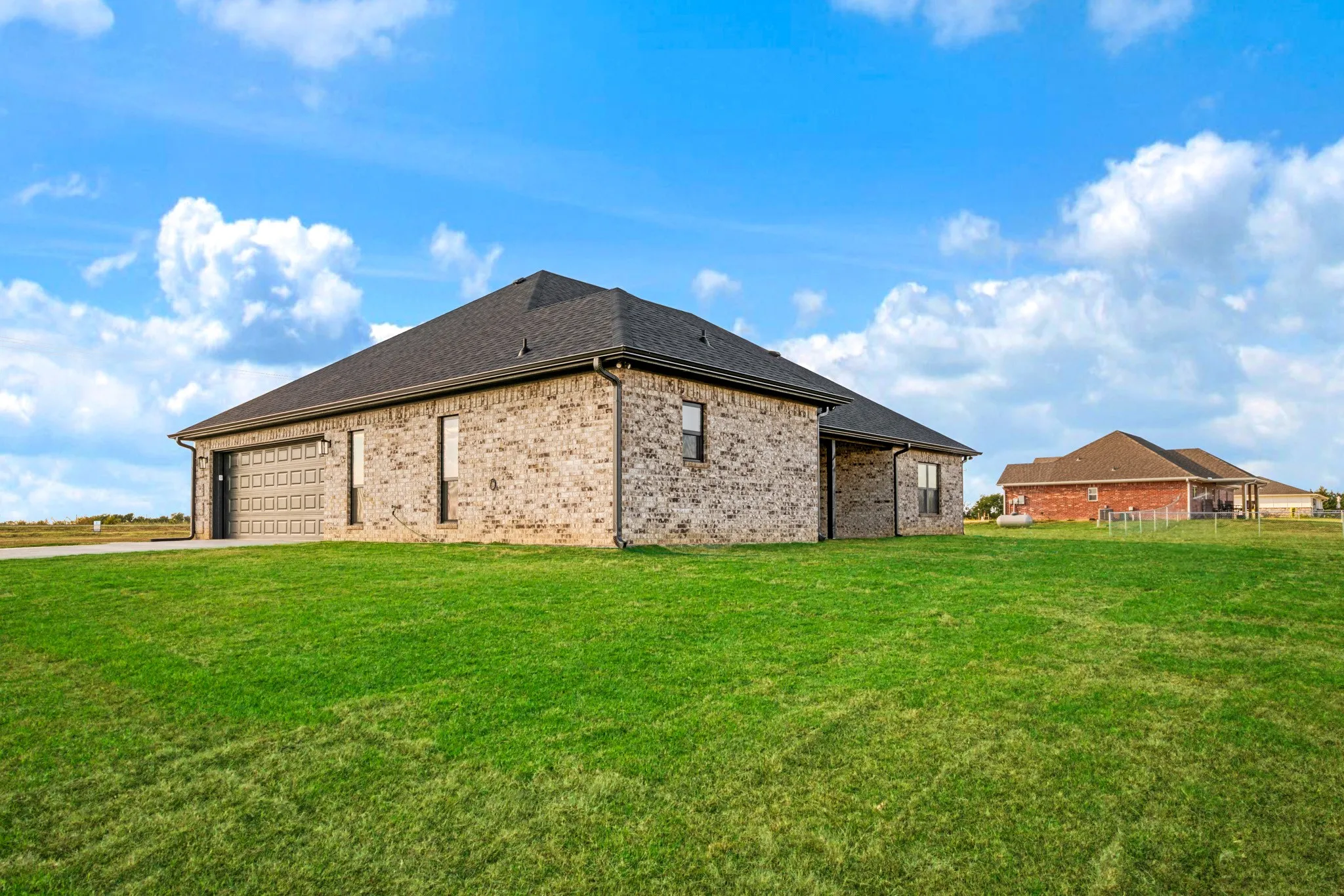 Single Family Residence For Sale in Lamar County , 461 S FM 196, Blossom, Texas 75416, 4 Bedroom, 2 Bathroom, 2 Garage spaces, 1,907 Sqft, built in 2026, mls#21393461, Real Estate Agent in Blossom, Homes For Sale in Lamar county, Homes For Sale in Blossom, Realtor in Blossom Texas, Real Estate Brokerage Independent Realty Texas, Luminita Cordes Realtor