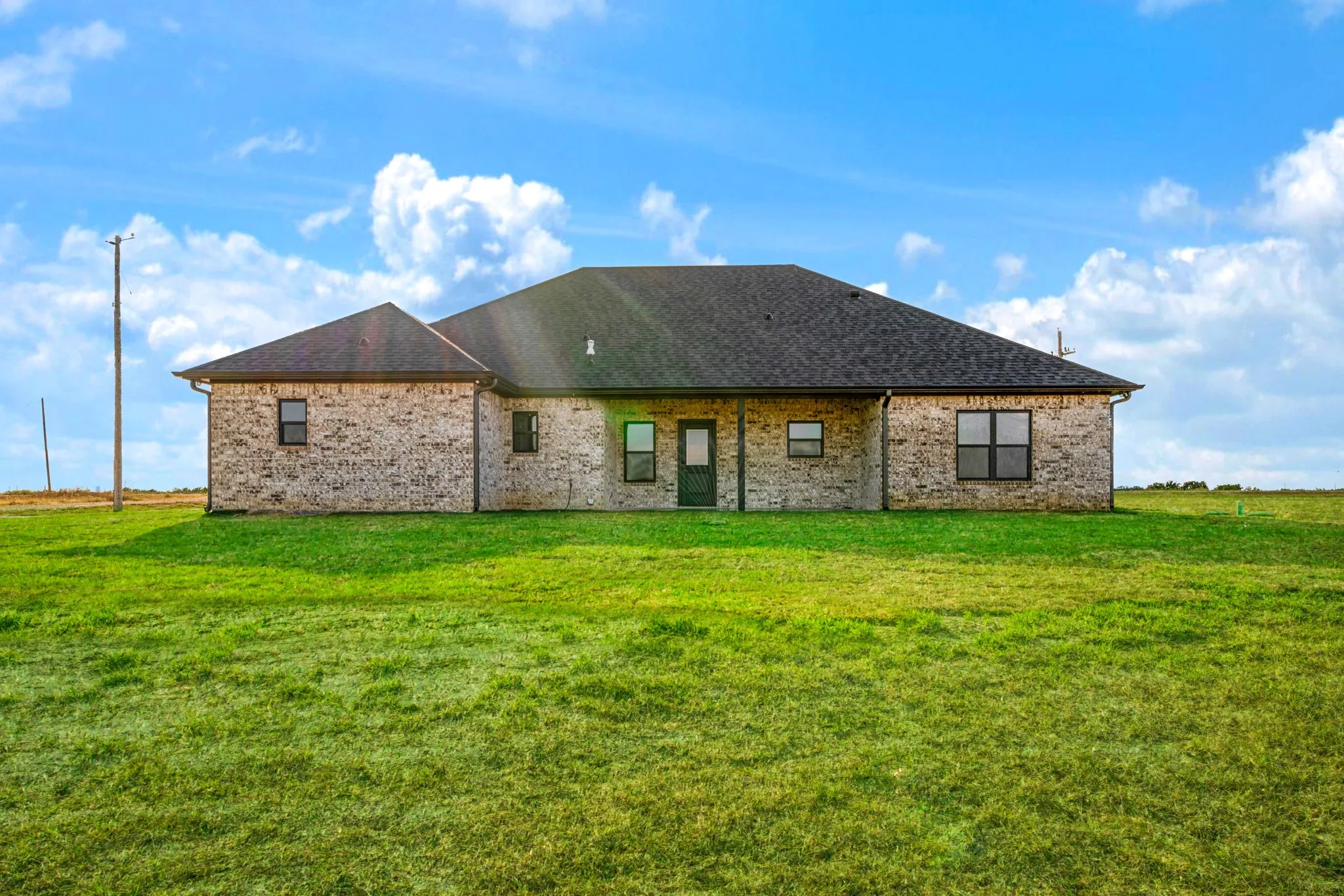 Single Family Residence For Sale in Lamar County , 461 S FM 196, Blossom, Texas 75416, 4 Bedroom, 2 Bathroom, 2 Garage spaces, 1,907 Sqft, built in 2026, mls#21393461, Real Estate Agent in Blossom, Homes For Sale in Lamar county, Homes For Sale in Blossom, Realtor in Blossom Texas, Real Estate Brokerage Independent Realty Texas, Luminita Cordes Realtor