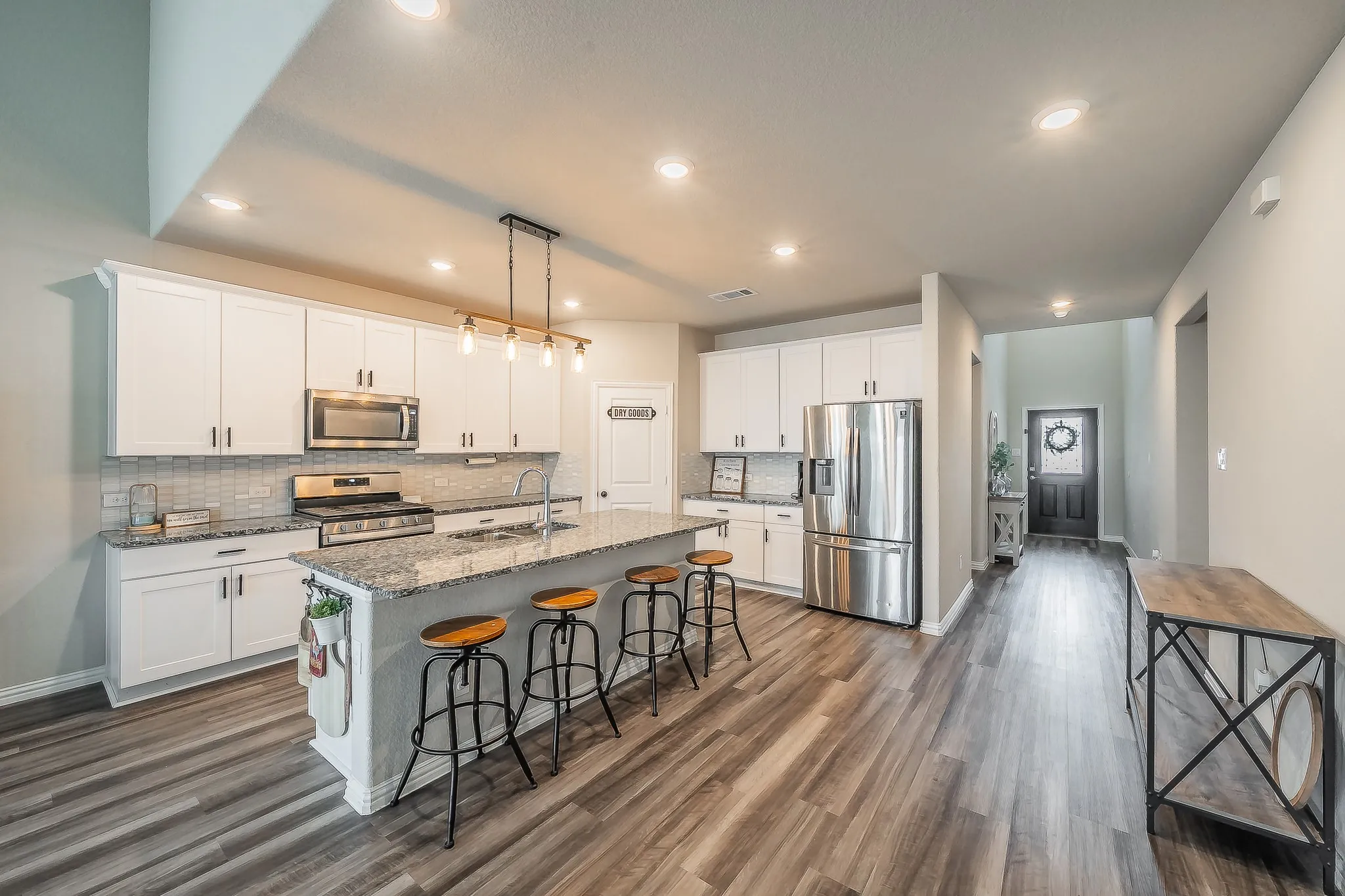 Single Family Residence For Sale in Tarrant County , 2132 Sun Star Drive, Haslet, Texas 76052, 5 Bedroom, 3 Bathroom, 2 Garage spaces, 3,060 Sqft, built in 2021, mls#21385656, Real Estate Agent in Haslet, Homes For Sale in Tarrant county, Homes For Sale in Haslet, Realtor in Haslet Texas, Real Estate Brokerage Independent Realty Texas, Luminita Cordes Realtor