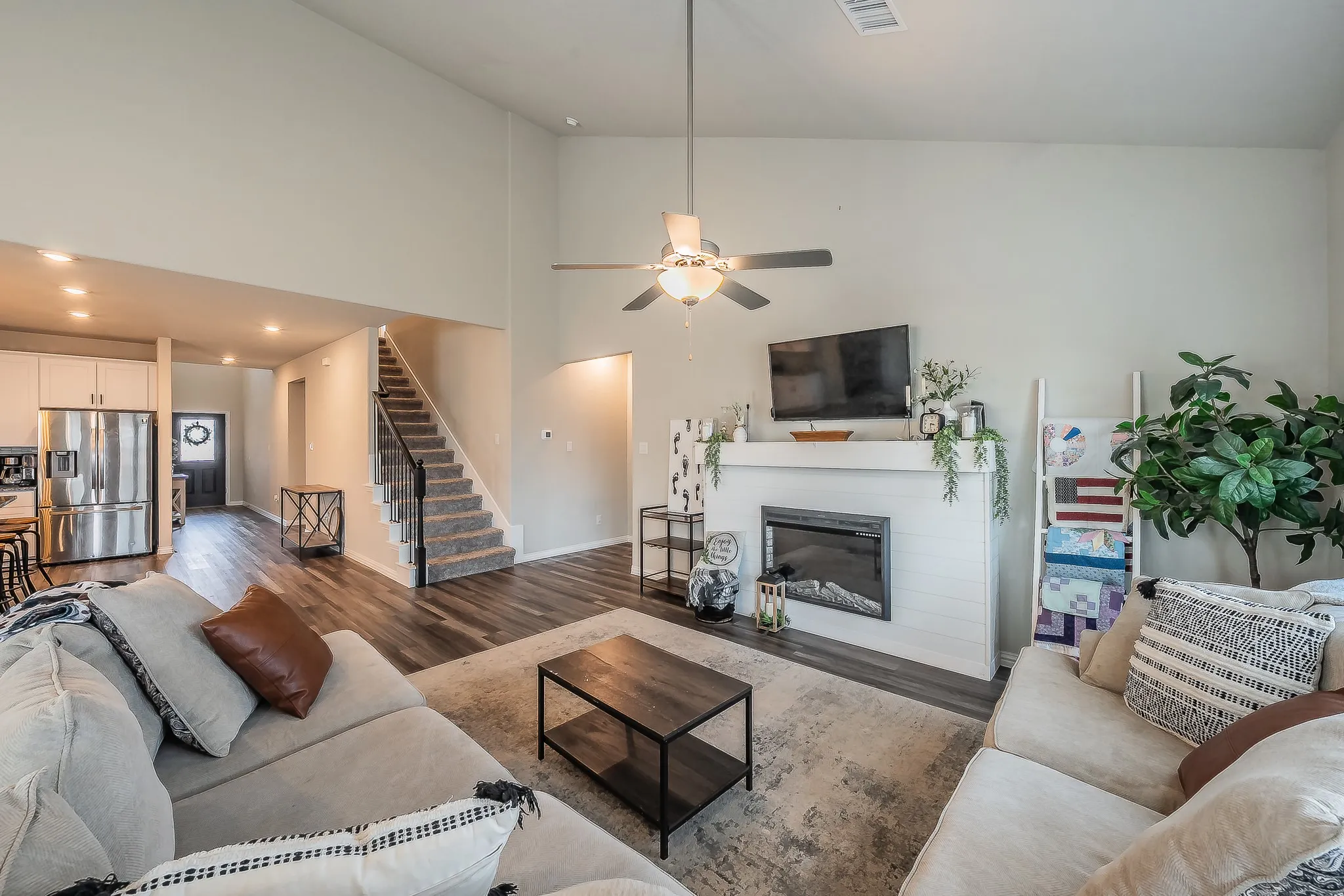 Single Family Residence For Sale in Tarrant County , 2132 Sun Star Drive, Haslet, Texas 76052, 5 Bedroom, 3 Bathroom, 2 Garage spaces, 3,060 Sqft, built in 2021, mls#21385656, Real Estate Agent in Haslet, Homes For Sale in Tarrant county, Homes For Sale in Haslet, Realtor in Haslet Texas, Real Estate Brokerage Independent Realty Texas, Luminita Cordes Realtor