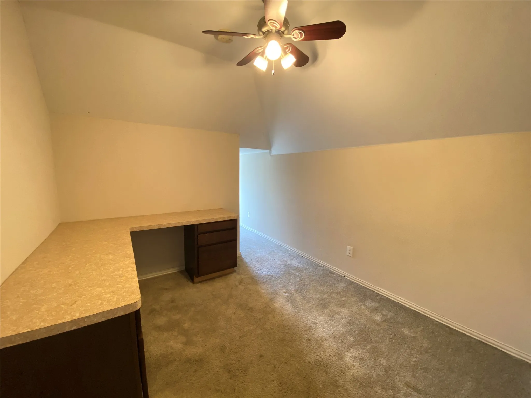 Single Family Residence For Rent in Dallas County , 8307 Timberbrook Lane, Dallas, Texas 75249, 3 Bedroom, 3 Bathroom, 2 Garage spaces, 1,629 Sqft, built in 2009, mls#21394119, Real Estate Agent in Dallas, Homes For Rent in Dallas county, Homes For Rent in Dallas, Realtor in Dallas Texas, Real Estate Brokerage Independent Realty Texas, Luminita Cordes Realtor