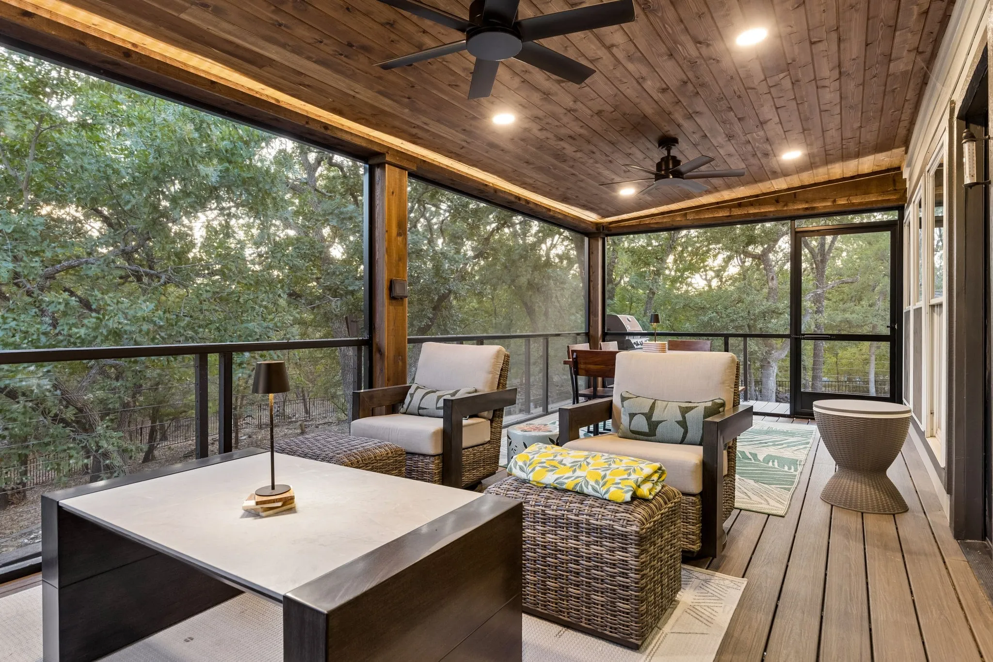 Single Family Residence For Sale in Denton County , 3309 Rolling Hill, Flower Mound, Texas 75022, 4 Bedroom, 3 Bathroom, 2 Garage spaces, 2,729 Sqft, built in 1985, mls#21393520, Real Estate Agent in Flower Mound, Homes For Sale in Denton county, Homes For Sale in Flower Mound, Realtor in Flower Mound Texas, Real Estate Brokerage Independent Realty Texas, Luminita Cordes Realtor