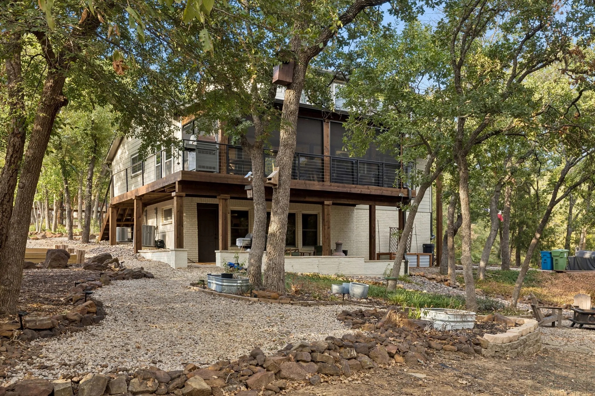 Single Family Residence For Sale in Denton County , 3309 Rolling Hill, Flower Mound, Texas 75022, 4 Bedroom, 3 Bathroom, 2 Garage spaces, 2,729 Sqft, built in 1985, mls#21393520, Real Estate Agent in Flower Mound, Homes For Sale in Denton county, Homes For Sale in Flower Mound, Realtor in Flower Mound Texas, Real Estate Brokerage Independent Realty Texas, Luminita Cordes Realtor