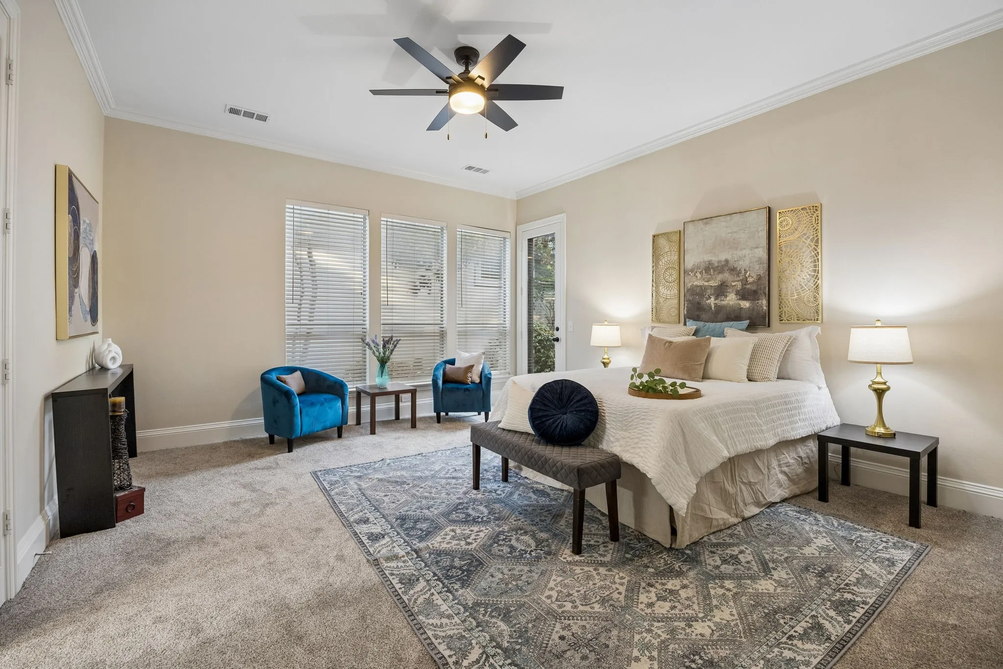 Single Family Residence For Sale in Denton County , 5512 Southern Hills Drive, Frisco, Texas 75034, 3 Bedroom, 3 Bathroom, 2 Garage spaces, 2,676 Sqft, built in 1992, mls#21394044, Real Estate Agent in Frisco, Homes For Sale in Denton county, Homes For Sale in Frisco, Realtor in Frisco Texas, Real Estate Brokerage Independent Realty Texas, Luminita Cordes Realtor