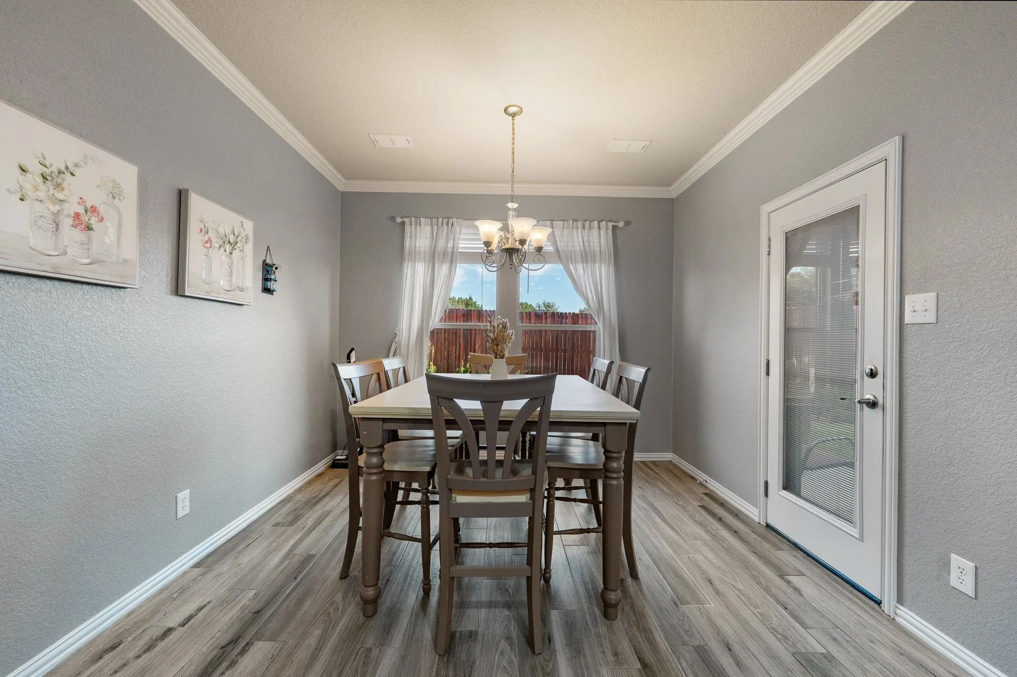 Here's the dining area with a door to your nice back patio.