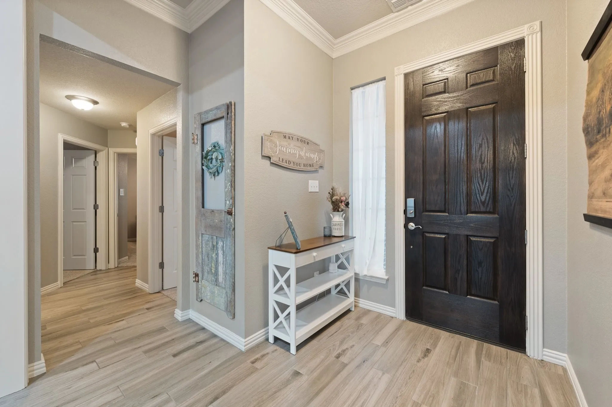 Here's the front entryway. So open and bright!