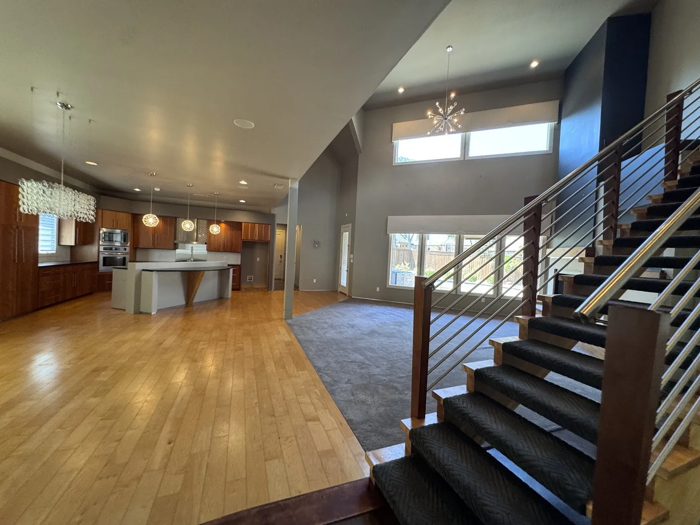 Single Family Residence For Sale in Tarrant County , 1401 Long And Winding Road, Mansfield, Texas 76063, 5 Bedroom, 4 Bathroom, 3 Garage spaces, 3,763 Sqft, built in 2007, mls#21393649, Real Estate Agent in Mansfield, Homes For Sale in Tarrant county, Homes For Sale in Mansfield, Realtor in Mansfield Texas, Real Estate Brokerage Independent Realty Texas, Luminita Cordes Realtor