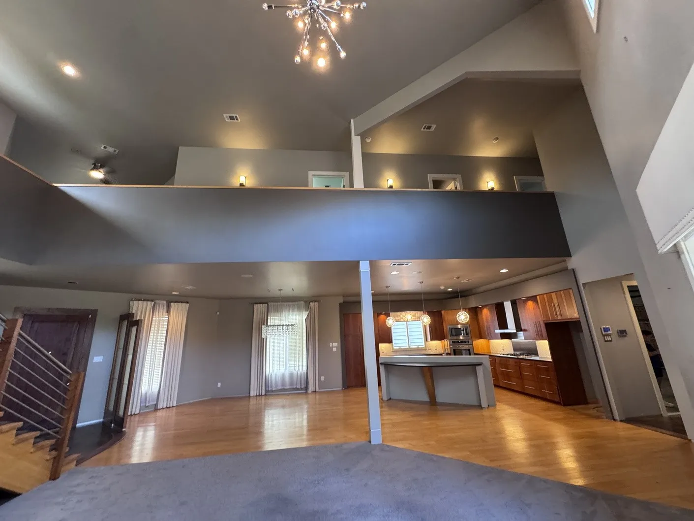 Single Family Residence For Sale in Tarrant County , 1401 Long And Winding Road, Mansfield, Texas 76063, 5 Bedroom, 4 Bathroom, 3 Garage spaces, 3,763 Sqft, built in 2007, mls#21393649, Real Estate Agent in Mansfield, Homes For Sale in Tarrant county, Homes For Sale in Mansfield, Realtor in Mansfield Texas, Real Estate Brokerage Independent Realty Texas, Luminita Cordes Realtor