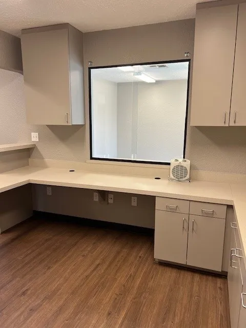 Office For Rent in Johnson County , 1910 W Henderson Street, Cleburne, Texas 76033, 0, 0, Garage spaces, 0 Sqft, built in 1941, mls#21393105, Real Estate Agent in Cleburne, Homes For Rent in Johnson county, Homes For Rent in Cleburne, Realtor in Cleburne Texas, Real Estate Brokerage Independent Realty Texas, Luminita Cordes Realtor