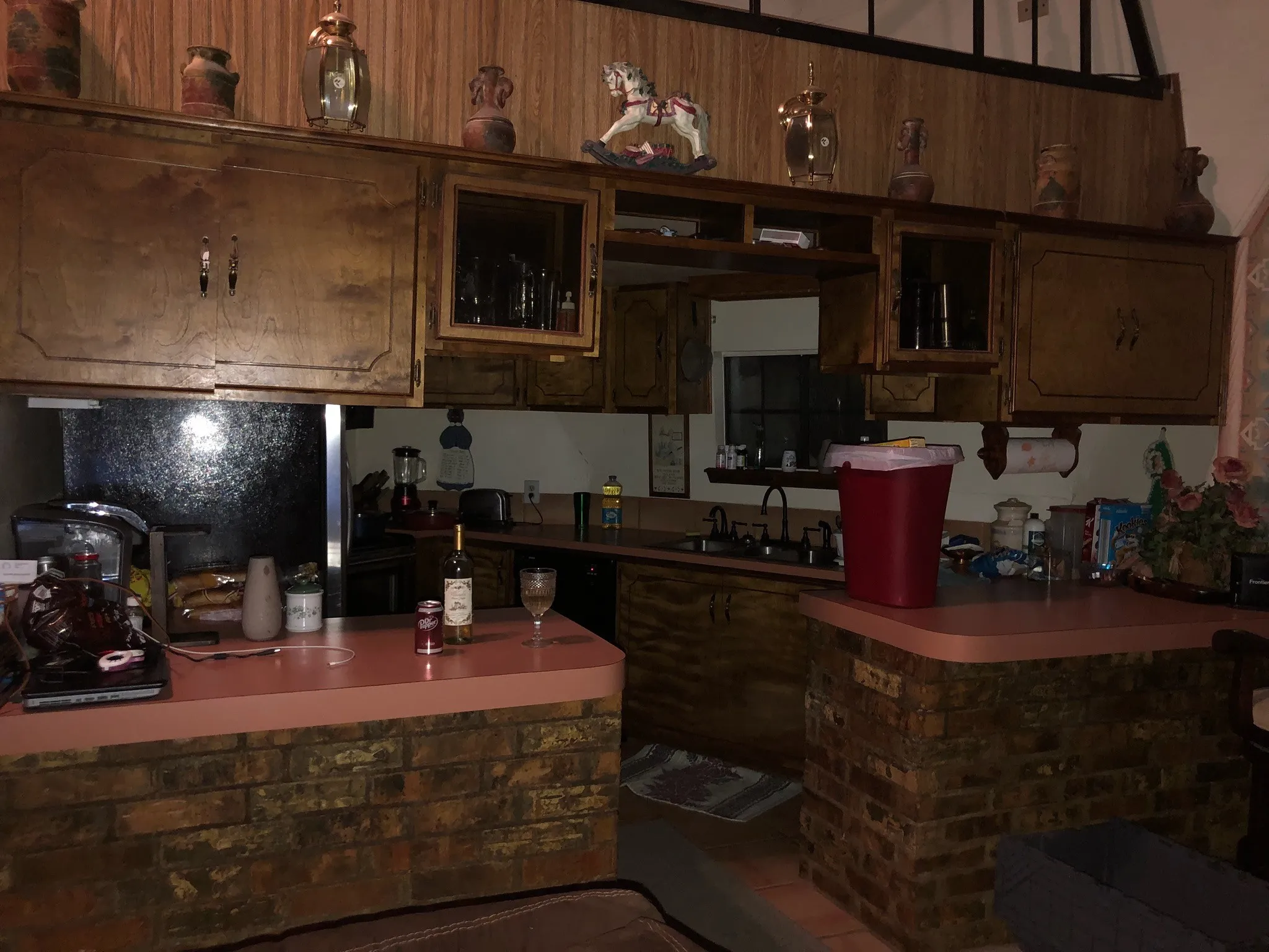 Single Family Residence For Sale in Grayson County , 135 Whitaker Circle, Gordonville, Texas 76245, 3 Bedroom, 2 Bathroom, Garage spaces, 2,500 Sqft, built in 1990, mls#21394259, Real Estate Agent in Gordonville, Homes For Sale in Grayson county, Homes For Sale in Gordonville, Realtor in Gordonville Texas, Real Estate Brokerage Independent Realty Texas, Luminita Cordes Realtor