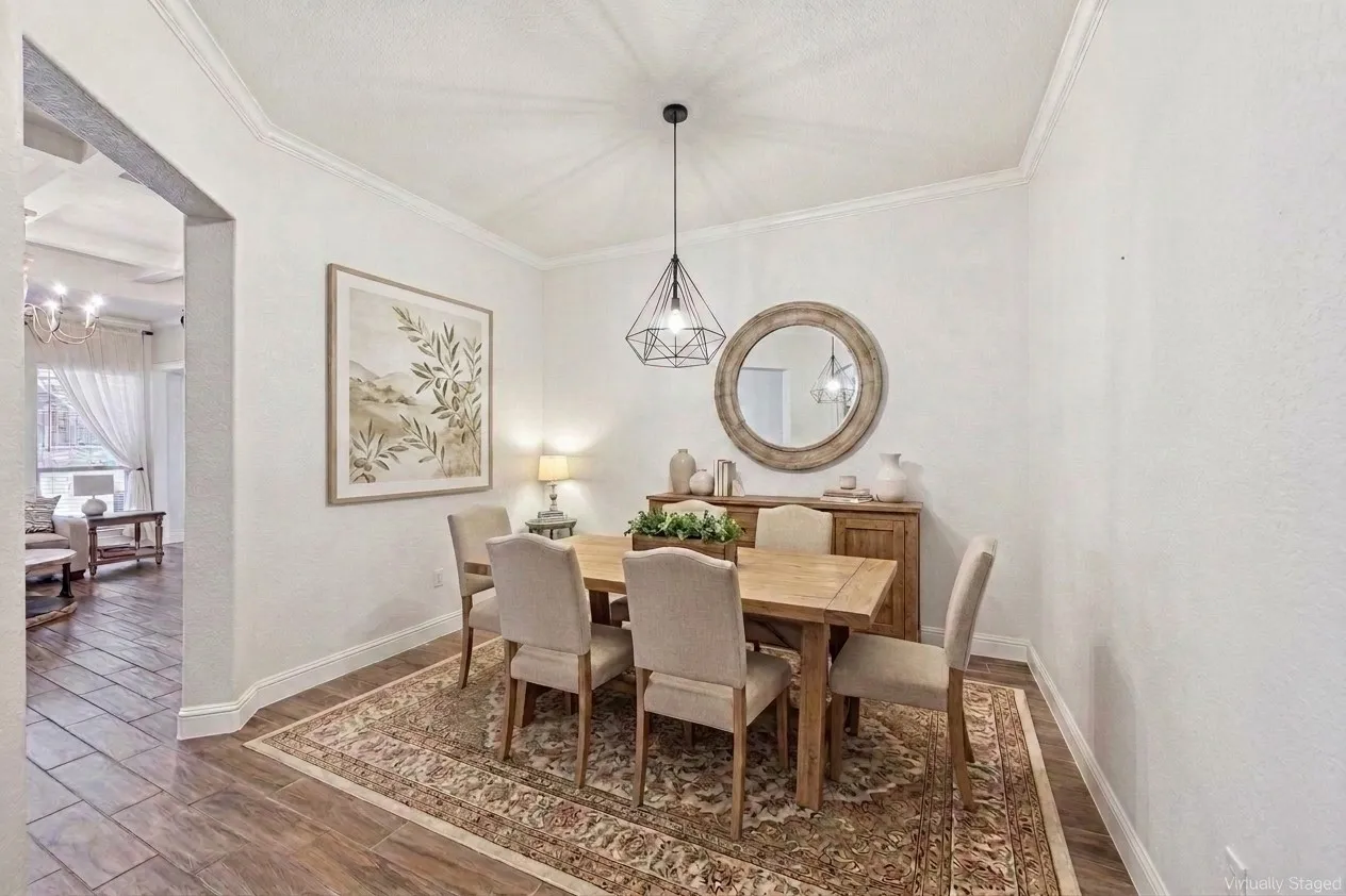Additional Flex Room or formal dining ( VIRTUAL PHOTO HERE)