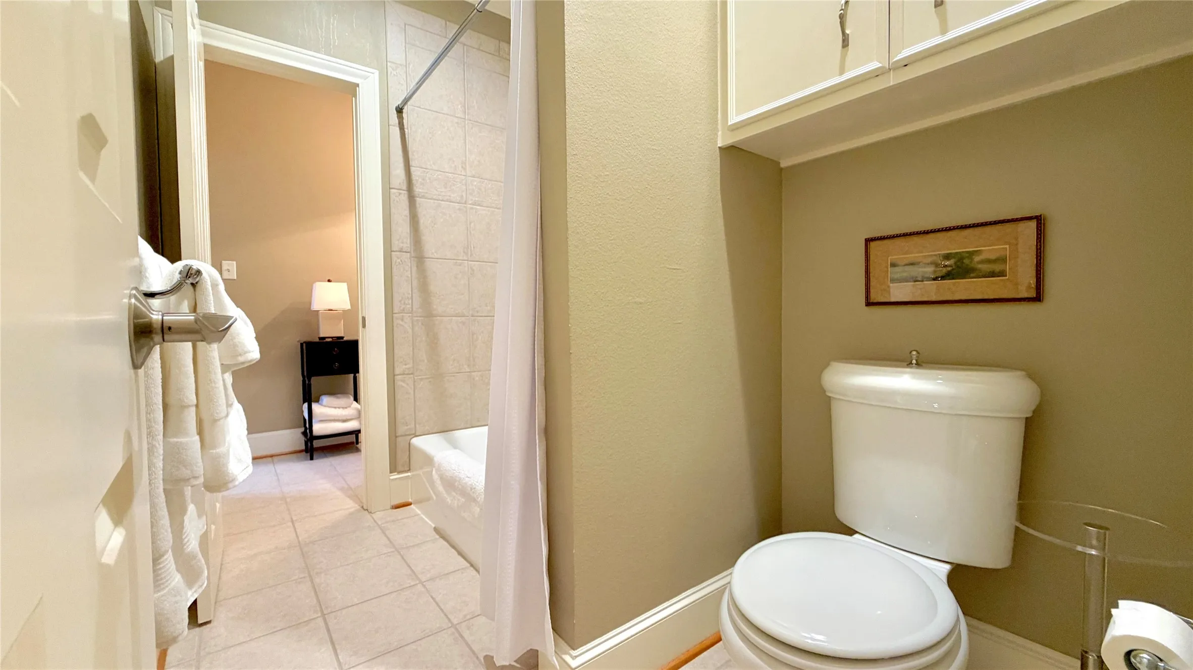 Single Family Residence For Sale in Kaufman County , 8 Griffith Court, Terrell, Texas 75160, 3 Bedroom, 3 Bathroom, 2 Garage spaces, 2,567 Sqft, built in 2001, mls#21394028, Real Estate Agent in Terrell, Homes For Sale in Kaufman county, Homes For Sale in Terrell, Realtor in Terrell Texas, Real Estate Brokerage Independent Realty Texas, Luminita Cordes Realtor