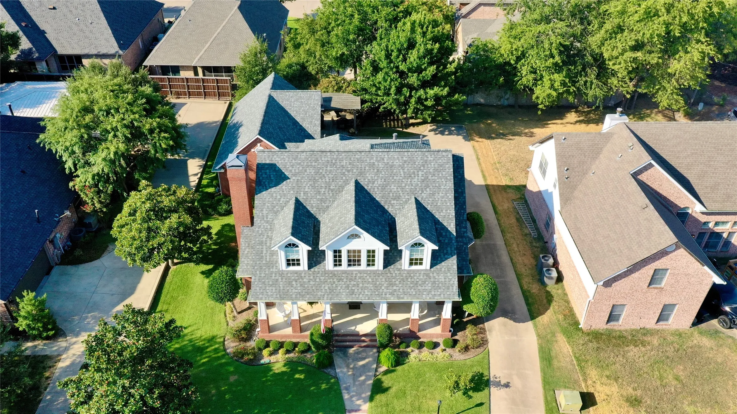 Single Family Residence For Sale in Kaufman County , 8 Griffith Court, Terrell, Texas 75160, 3 Bedroom, 3 Bathroom, 2 Garage spaces, 2,567 Sqft, built in 2001, mls#21394028, Real Estate Agent in Terrell, Homes For Sale in Kaufman county, Homes For Sale in Terrell, Realtor in Terrell Texas, Real Estate Brokerage Independent Realty Texas, Luminita Cordes Realtor