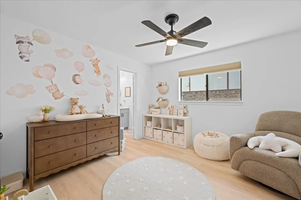 2nd Bedroom