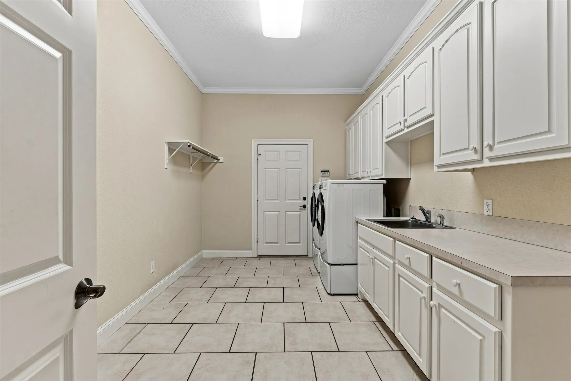 Single Family Residence For Sale in Mc Lennan County , 235 Settlers Creek Trail, Woodway, Texas 76712, 3 Bedroom, 3 Bathroom, 3 Garage spaces, 3,215 Sqft, built in 2002, mls#21394251, Real Estate Agent in Woodway, Homes For Sale in Mc Lennan county, Homes For Sale in Woodway, Realtor in Woodway Texas, Real Estate Brokerage Independent Realty Texas, Luminita Cordes Realtor