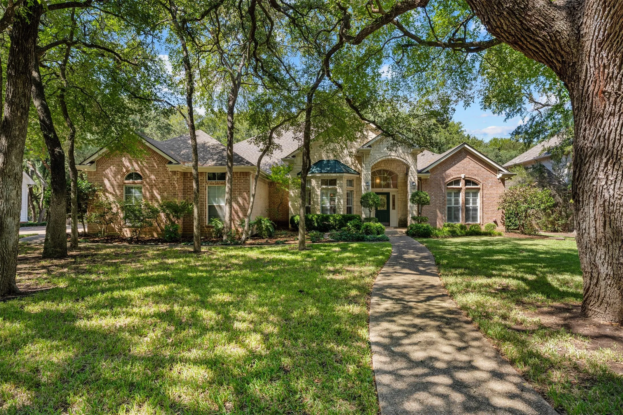 Single Family Residence For Sale
