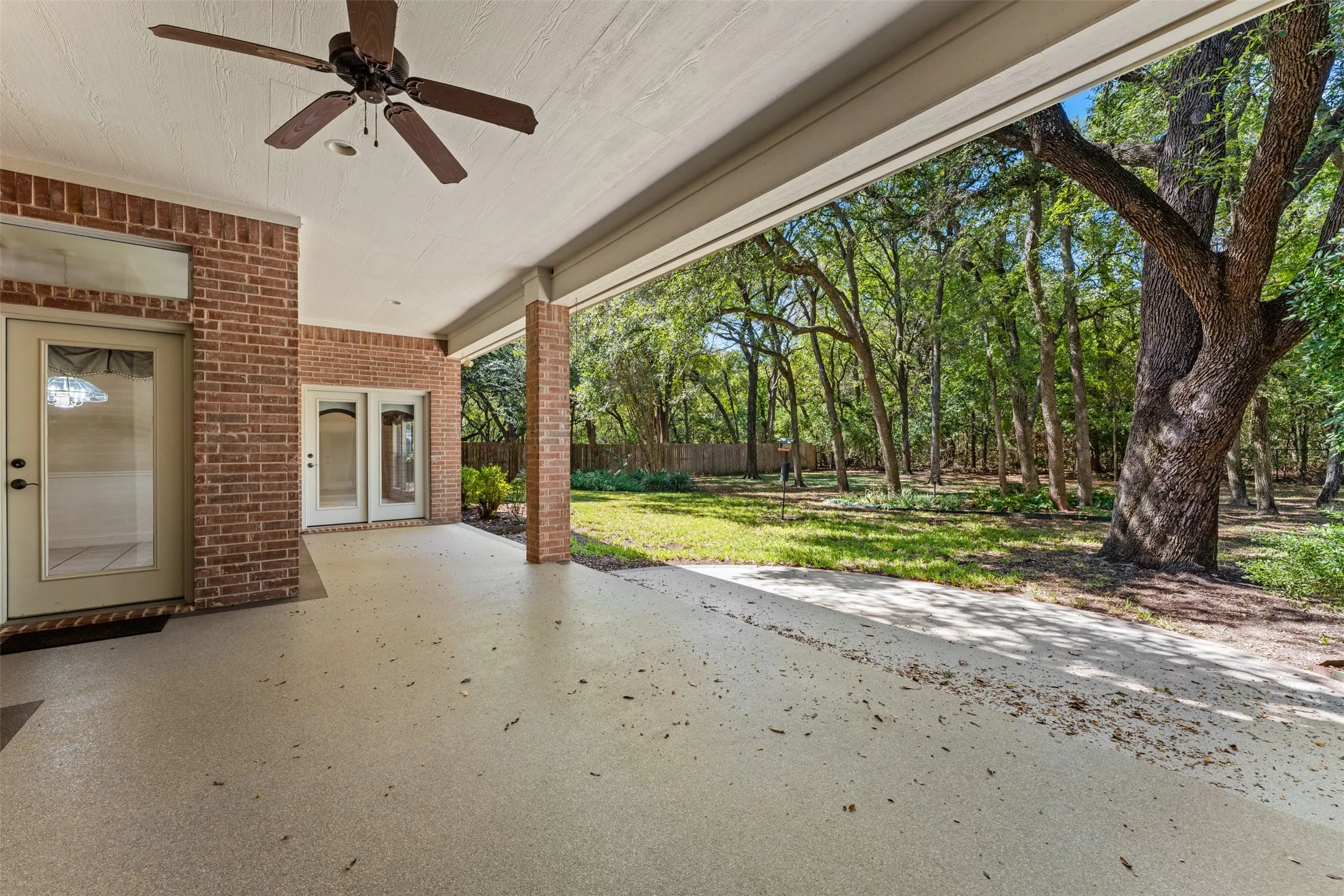 Single Family Residence For Sale in Mc Lennan County , 235 Settlers Creek Trail, Woodway, Texas 76712, 3 Bedroom, 3 Bathroom, 3 Garage spaces, 3,215 Sqft, built in 2002, mls#21394251, Real Estate Agent in Woodway, Homes For Sale in Mc Lennan county, Homes For Sale in Woodway, Realtor in Woodway Texas, Real Estate Brokerage Independent Realty Texas, Luminita Cordes Realtor