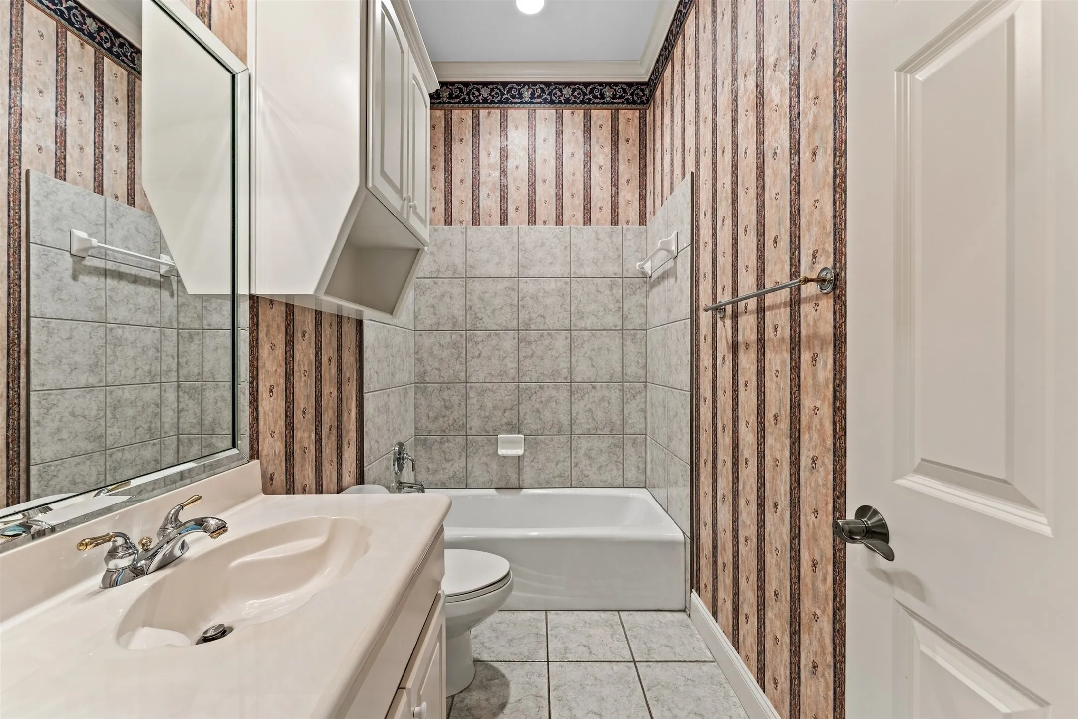 Single Family Residence For Sale in Mc Lennan County , 235 Settlers Creek Trail, Woodway, Texas 76712, 3 Bedroom, 3 Bathroom, 3 Garage spaces, 3,215 Sqft, built in 2002, mls#21394251, Real Estate Agent in Woodway, Homes For Sale in Mc Lennan county, Homes For Sale in Woodway, Realtor in Woodway Texas, Real Estate Brokerage Independent Realty Texas, Luminita Cordes Realtor