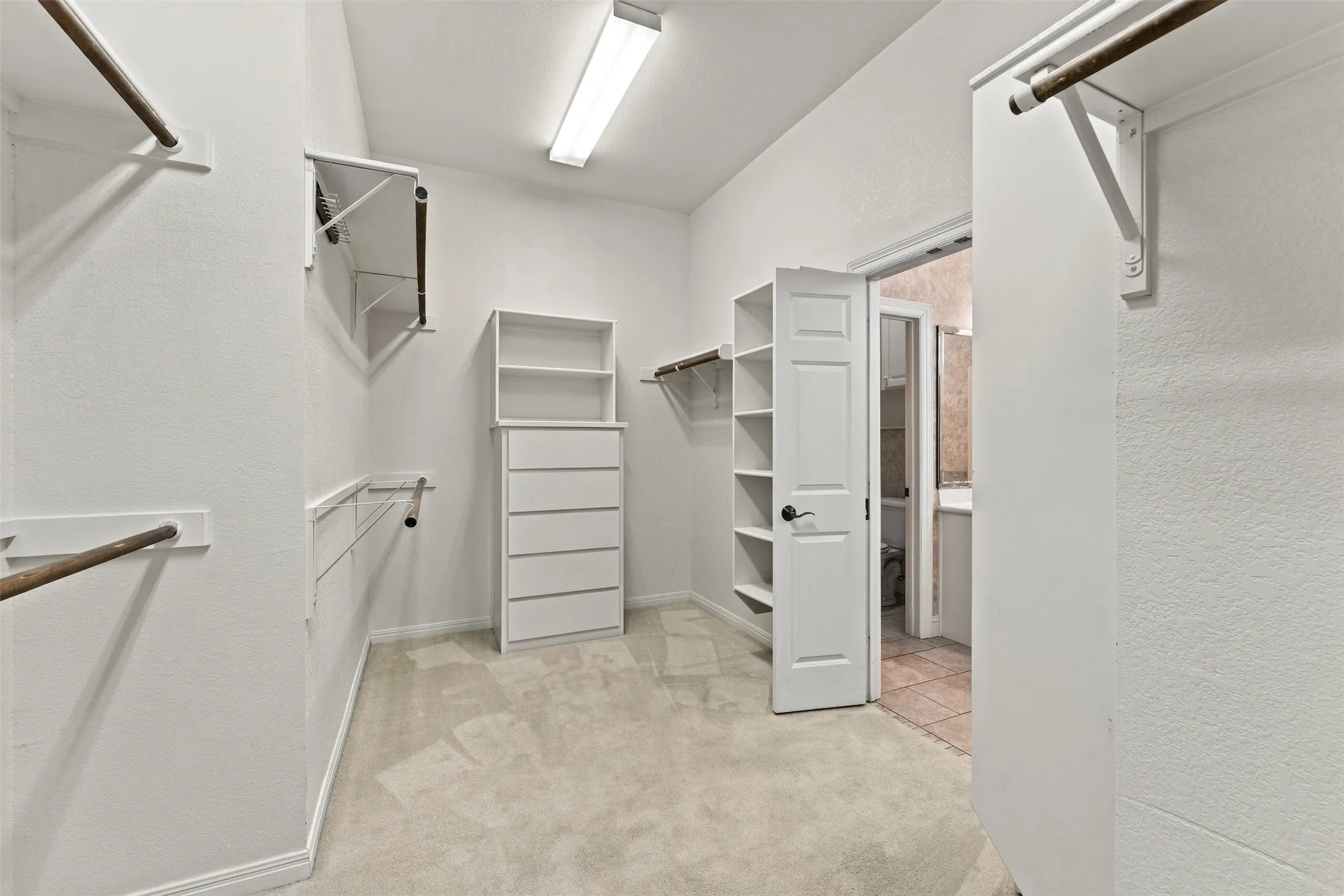 Single Family Residence For Sale in Mc Lennan County , 235 Settlers Creek Trail, Woodway, Texas 76712, 3 Bedroom, 3 Bathroom, 3 Garage spaces, 3,215 Sqft, built in 2002, mls#21394251, Real Estate Agent in Woodway, Homes For Sale in Mc Lennan county, Homes For Sale in Woodway, Realtor in Woodway Texas, Real Estate Brokerage Independent Realty Texas, Luminita Cordes Realtor