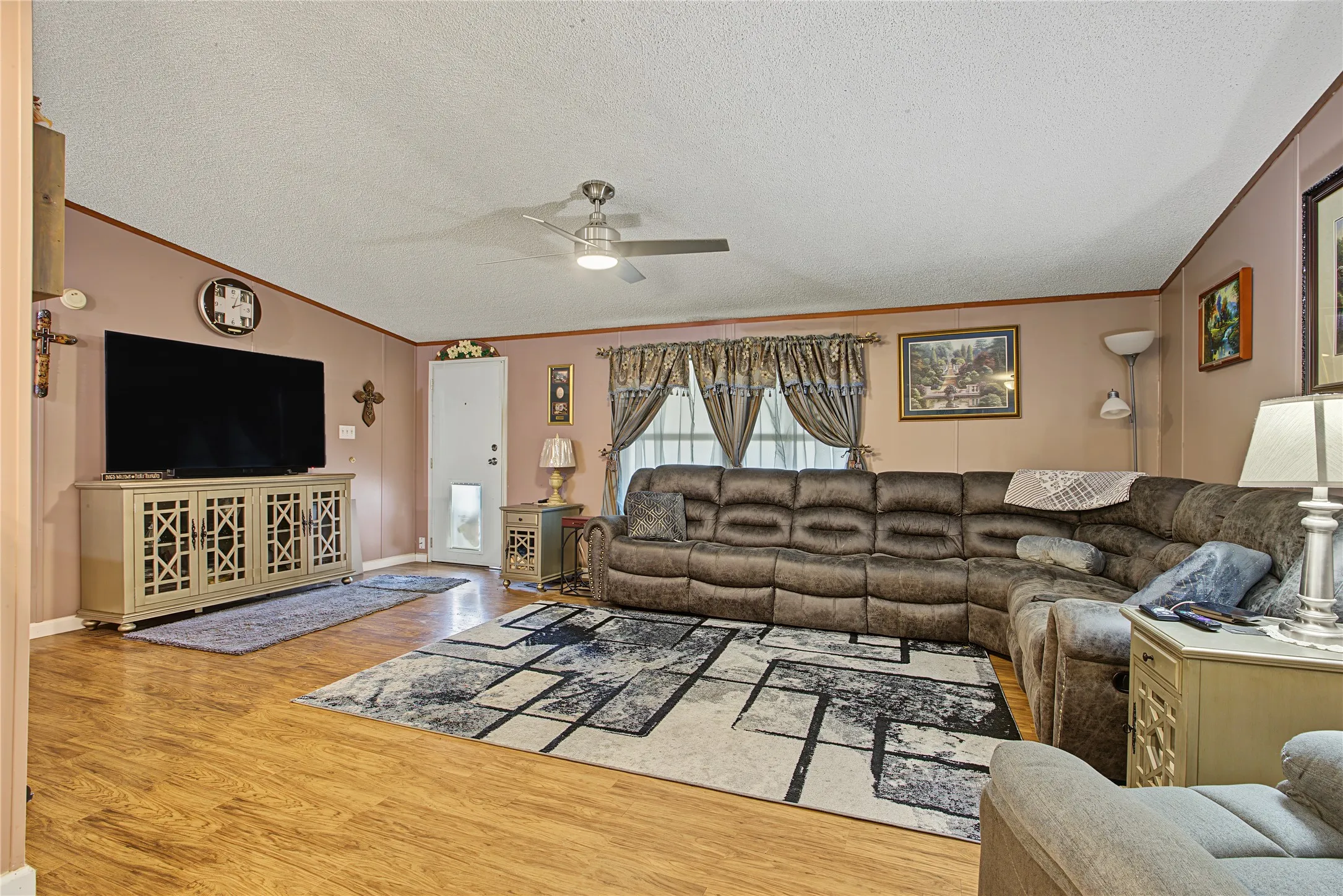 Wood-finish flooring throughout