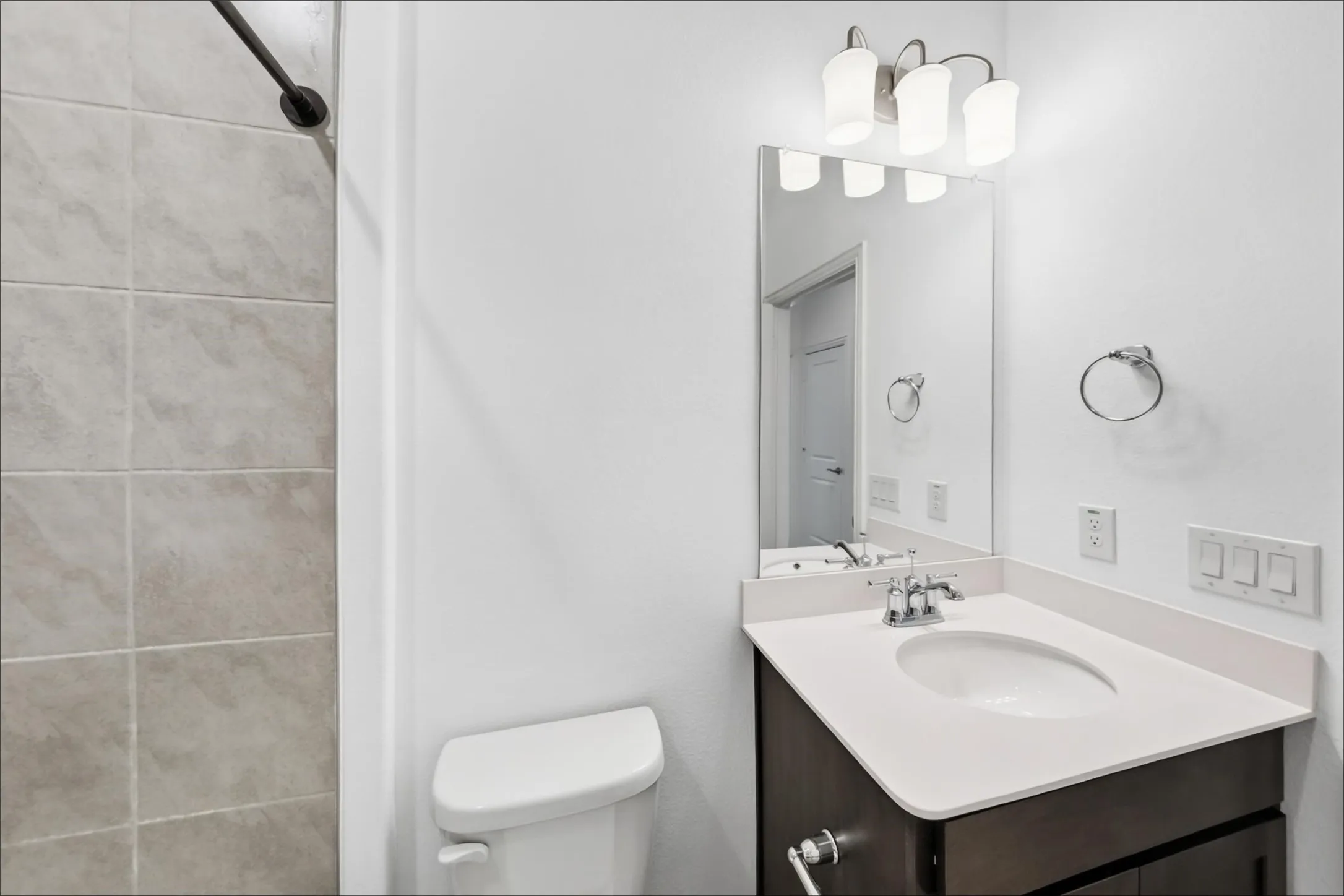 Single Family Residence For Rent in Tarrant County , 316 Rangars Ridge Place, Fort Worth, Texas 76120, 4 Bedroom, 3 Bathroom, 2 Garage spaces, 1,973 Sqft, built in 2023, mls#21394285, Real Estate Agent in Fort Worth, Homes For Rent in Tarrant county, Homes For Rent in Fort Worth, Realtor in Fort Worth Texas, Real Estate Brokerage Independent Realty Texas, Luminita Cordes Realtor