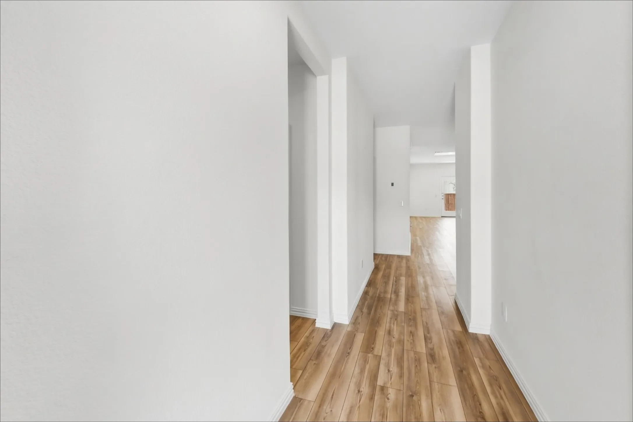 Single Family Residence For Rent in Tarrant County , 316 Rangars Ridge Place, Fort Worth, Texas 76120, 4 Bedroom, 3 Bathroom, 2 Garage spaces, 1,973 Sqft, built in 2023, mls#21394285, Real Estate Agent in Fort Worth, Homes For Rent in Tarrant county, Homes For Rent in Fort Worth, Realtor in Fort Worth Texas, Real Estate Brokerage Independent Realty Texas, Luminita Cordes Realtor