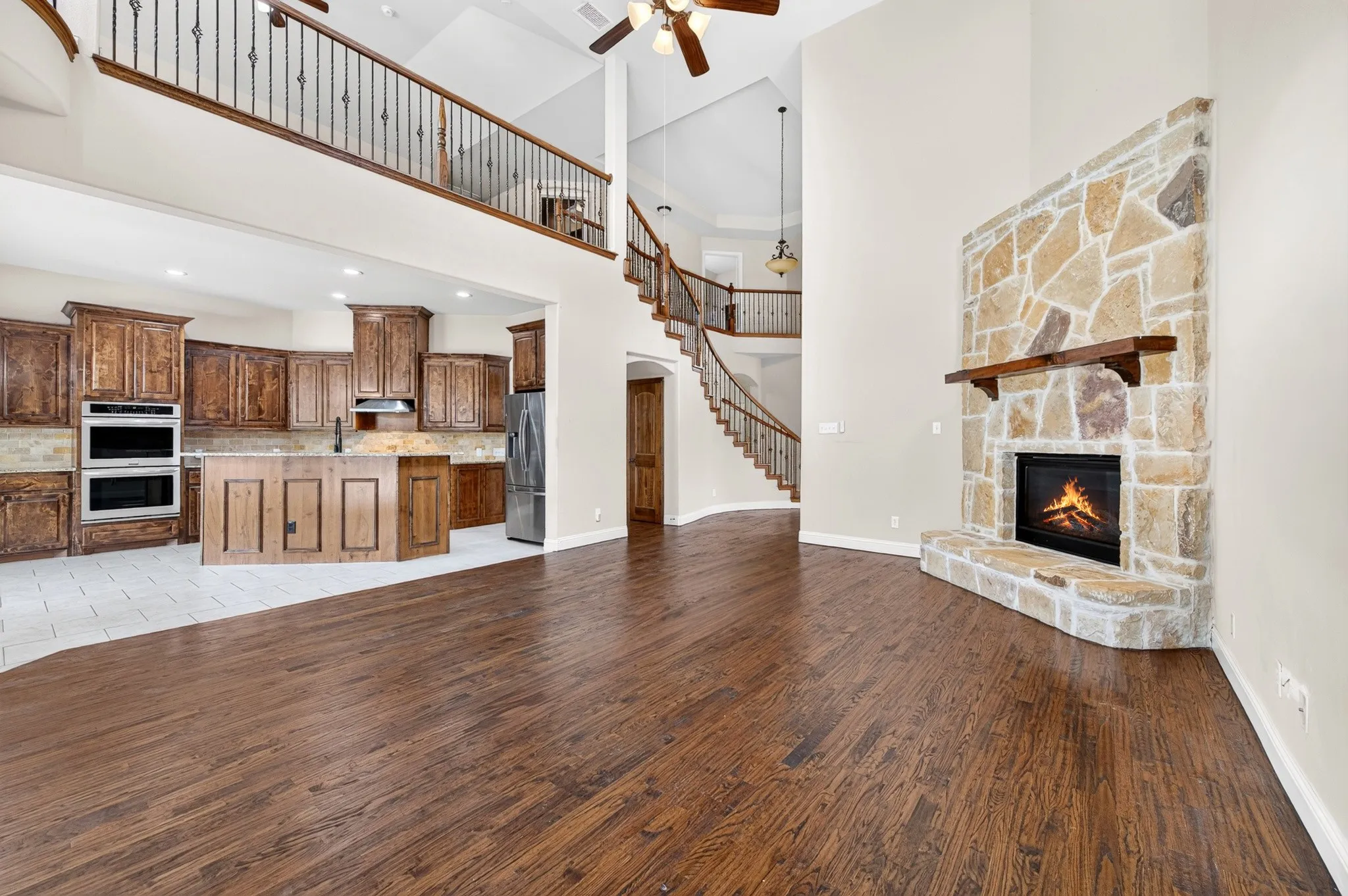 Single Family Residence For Sale in Collin County , 1108 Navajo Drive, Mc Kinney, Texas 75072, 5 Bedroom, 5 Bathroom, 3 Garage spaces, 4,301 Sqft, built in 2013, mls#21391899, Real Estate Agent in Mc Kinney, Homes For Sale in Collin county, Homes For Sale in Mc Kinney, Realtor in Mc Kinney Texas, Real Estate Brokerage Independent Realty Texas, Luminita Cordes Realtor