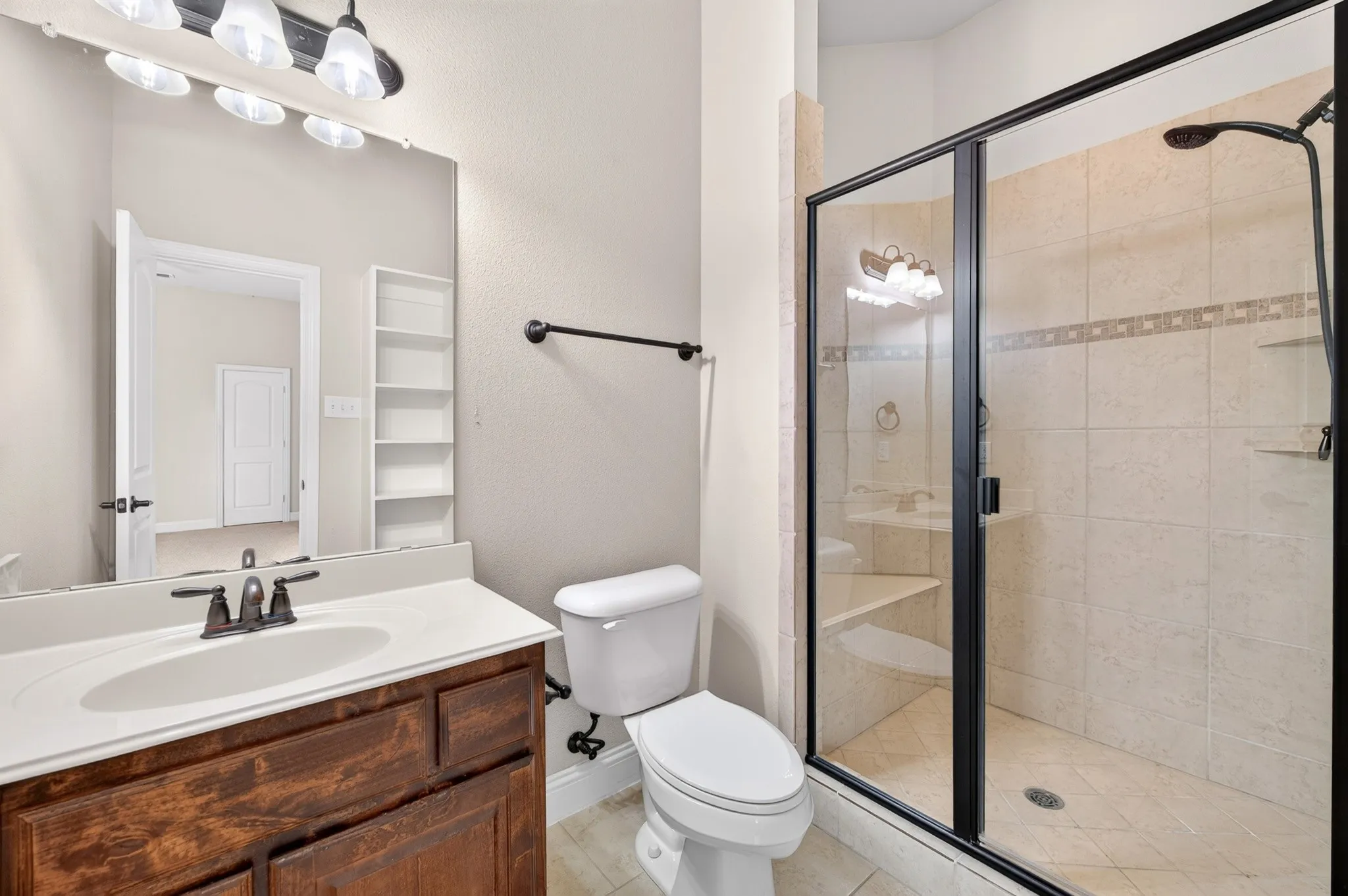 Single Family Residence For Sale in Collin County , 1108 Navajo Drive, Mc Kinney, Texas 75072, 5 Bedroom, 5 Bathroom, 3 Garage spaces, 4,301 Sqft, built in 2013, mls#21391899, Real Estate Agent in Mc Kinney, Homes For Sale in Collin county, Homes For Sale in Mc Kinney, Realtor in Mc Kinney Texas, Real Estate Brokerage Independent Realty Texas, Luminita Cordes Realtor