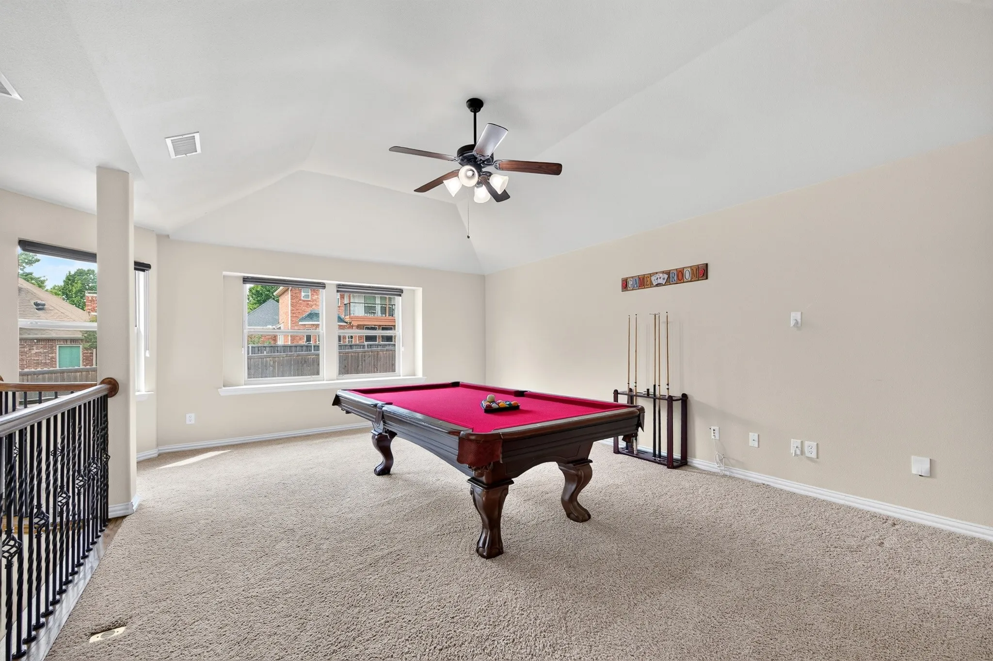 Single Family Residence For Sale in Collin County , 1108 Navajo Drive, Mc Kinney, Texas 75072, 5 Bedroom, 5 Bathroom, 3 Garage spaces, 4,301 Sqft, built in 2013, mls#21391899, Real Estate Agent in Mc Kinney, Homes For Sale in Collin county, Homes For Sale in Mc Kinney, Realtor in Mc Kinney Texas, Real Estate Brokerage Independent Realty Texas, Luminita Cordes Realtor