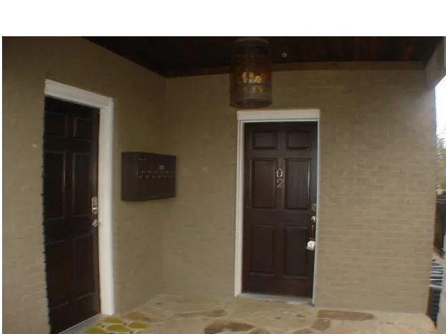 Apartment For Rent in Dallas County , 1122 N Zang Boulevard 102, Dallas, Texas 75203, 1 Bedroom, 1 Bathroom, Garage spaces, 800 Sqft, built in 1949, mls#21394288, Real Estate Agent in Dallas, Homes For Rent in Dallas county, Homes For Rent in Dallas, Realtor in Dallas Texas, Real Estate Brokerage Independent Realty Texas, Luminita Cordes Realtor