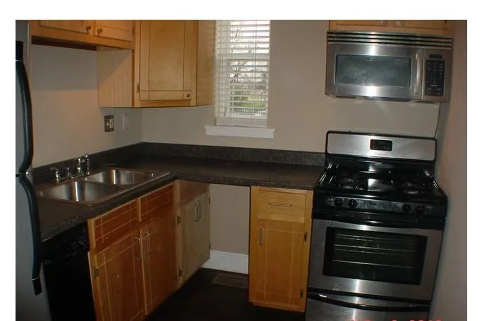 Apartment For Rent in Dallas County , 1122 N Zang Boulevard 102, Dallas, Texas 75203, 1 Bedroom, 1 Bathroom, Garage spaces, 800 Sqft, built in 1949, mls#21394288, Real Estate Agent in Dallas, Homes For Rent in Dallas county, Homes For Rent in Dallas, Realtor in Dallas Texas, Real Estate Brokerage Independent Realty Texas, Luminita Cordes Realtor