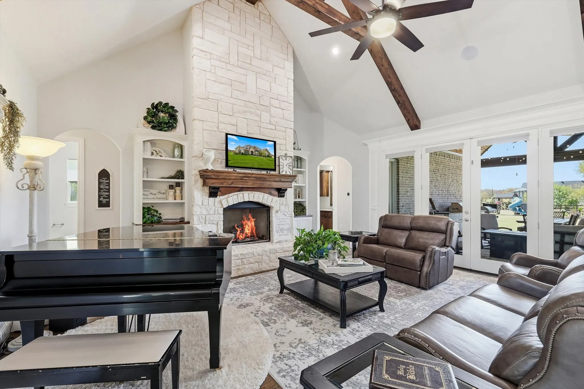 Single Family Residence For Sale in Denton County , 3424 Stardust Lane, Northlake, Texas 76226, 3 Bedroom, 3 Bathroom, 3 Garage spaces, 3,290 Sqft, built in 2020, mls#21392944, Real Estate Agent in Northlake, Homes For Sale in Denton county, Homes For Sale in Northlake, Realtor in Northlake Texas, Real Estate Brokerage Independent Realty Texas, Luminita Cordes Realtor