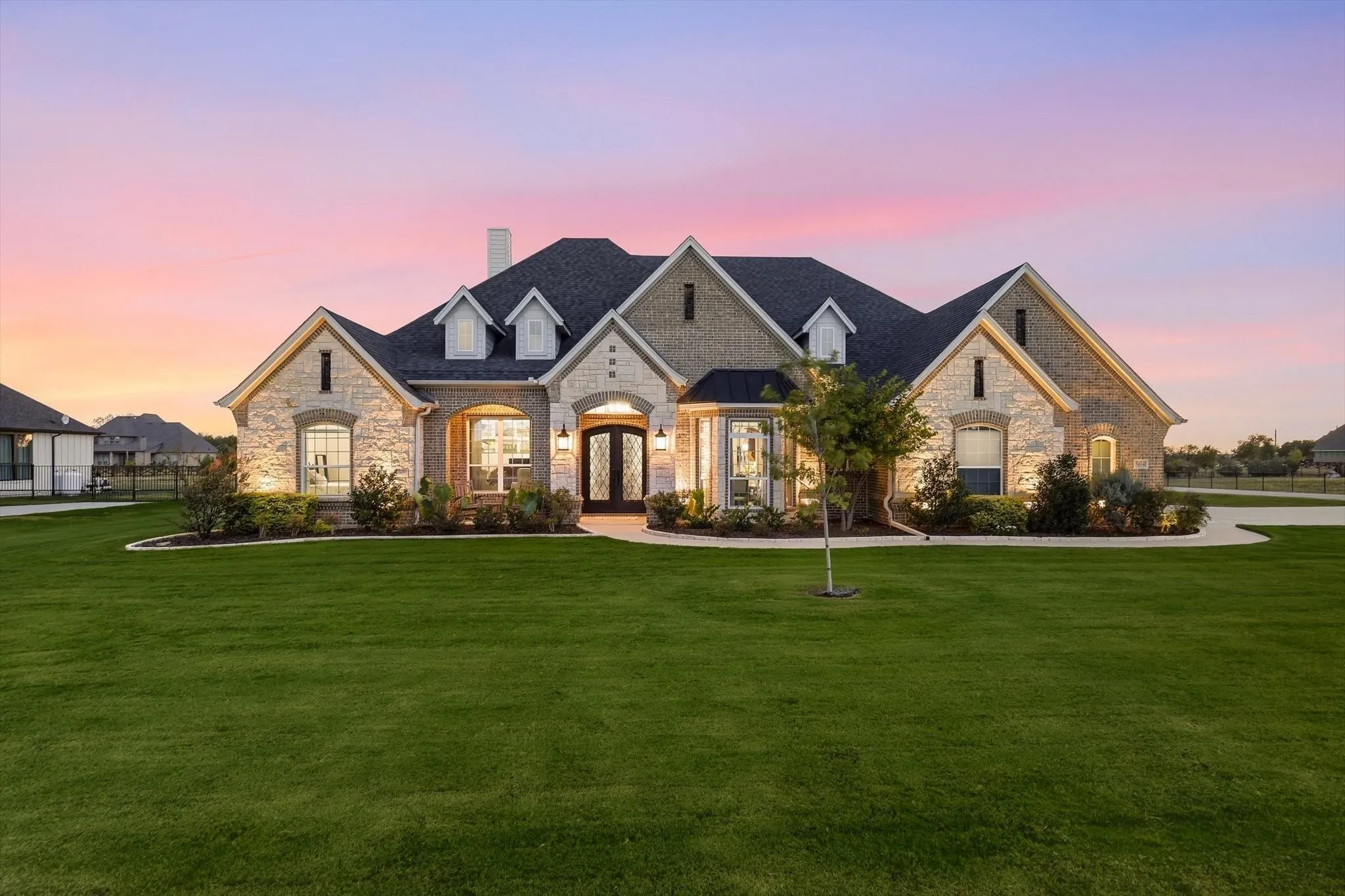 Single Family Residence For Sale