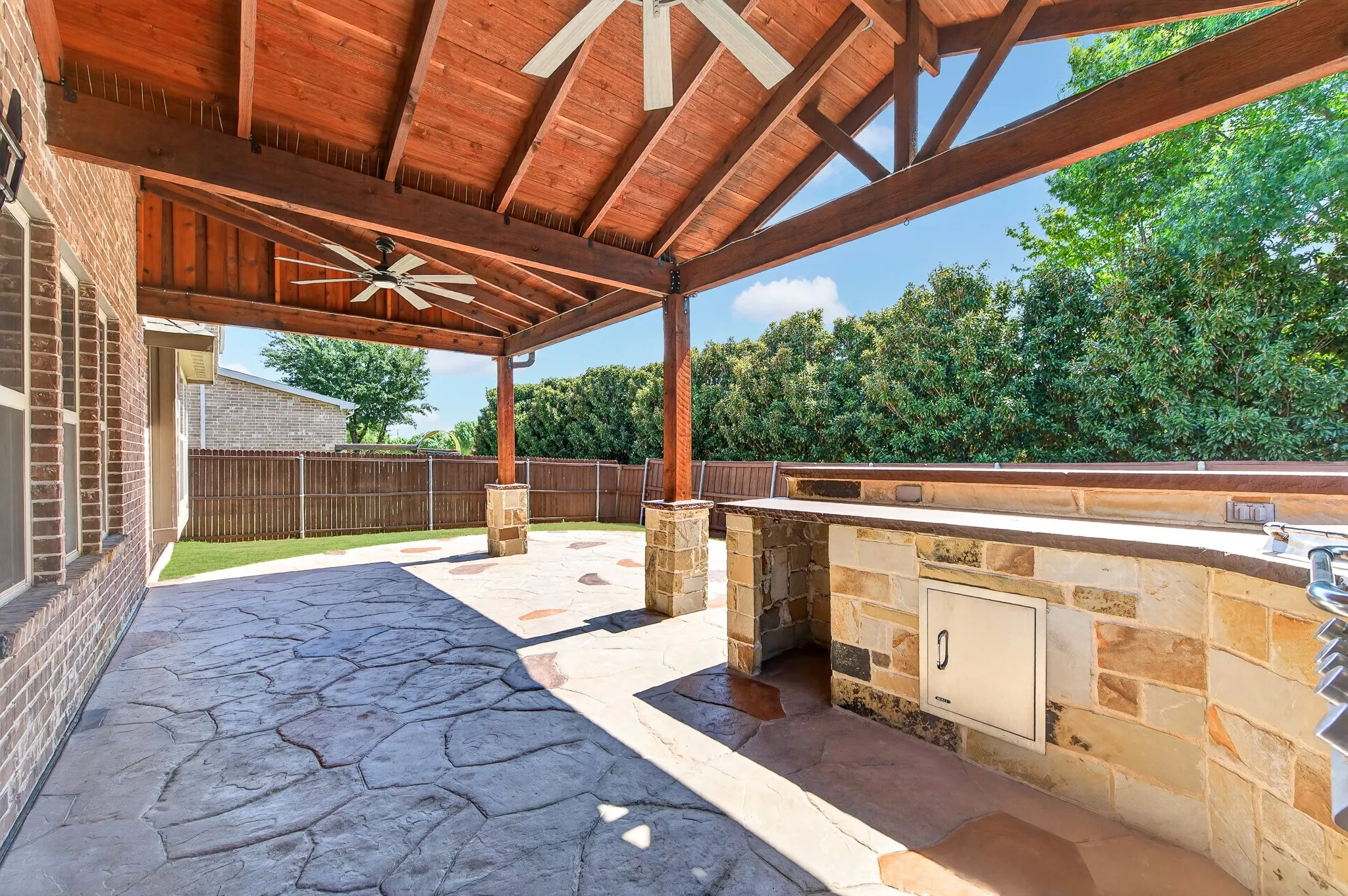 Single Family Residence For Sale in Collin County , 13775 Blackwolf Run Trail, Frisco, Texas 75035, 4 Bedroom, 3 Bathroom, 2 Garage spaces, 2,503 Sqft, built in 2013, mls#21394015, Real Estate Agent in Frisco, Homes For Sale in Collin county, Homes For Sale in Frisco, Realtor in Frisco Texas, Real Estate Brokerage Independent Realty Texas, Luminita Cordes Realtor